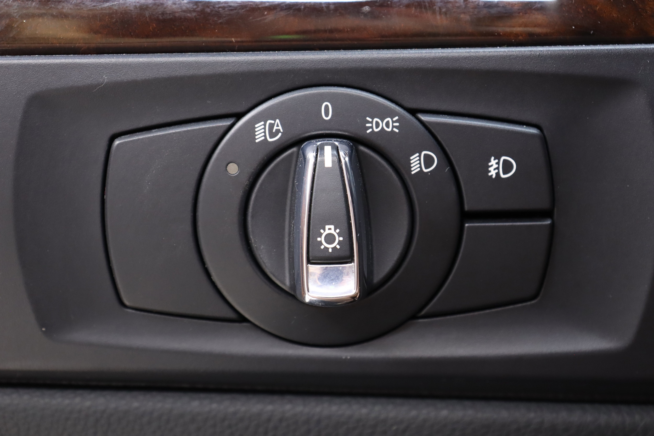 2011 BMW 3 Series 63