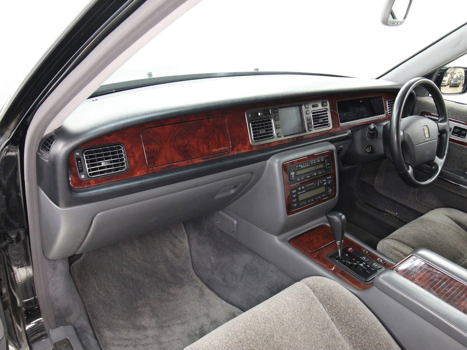 1997 Toyota Century 15