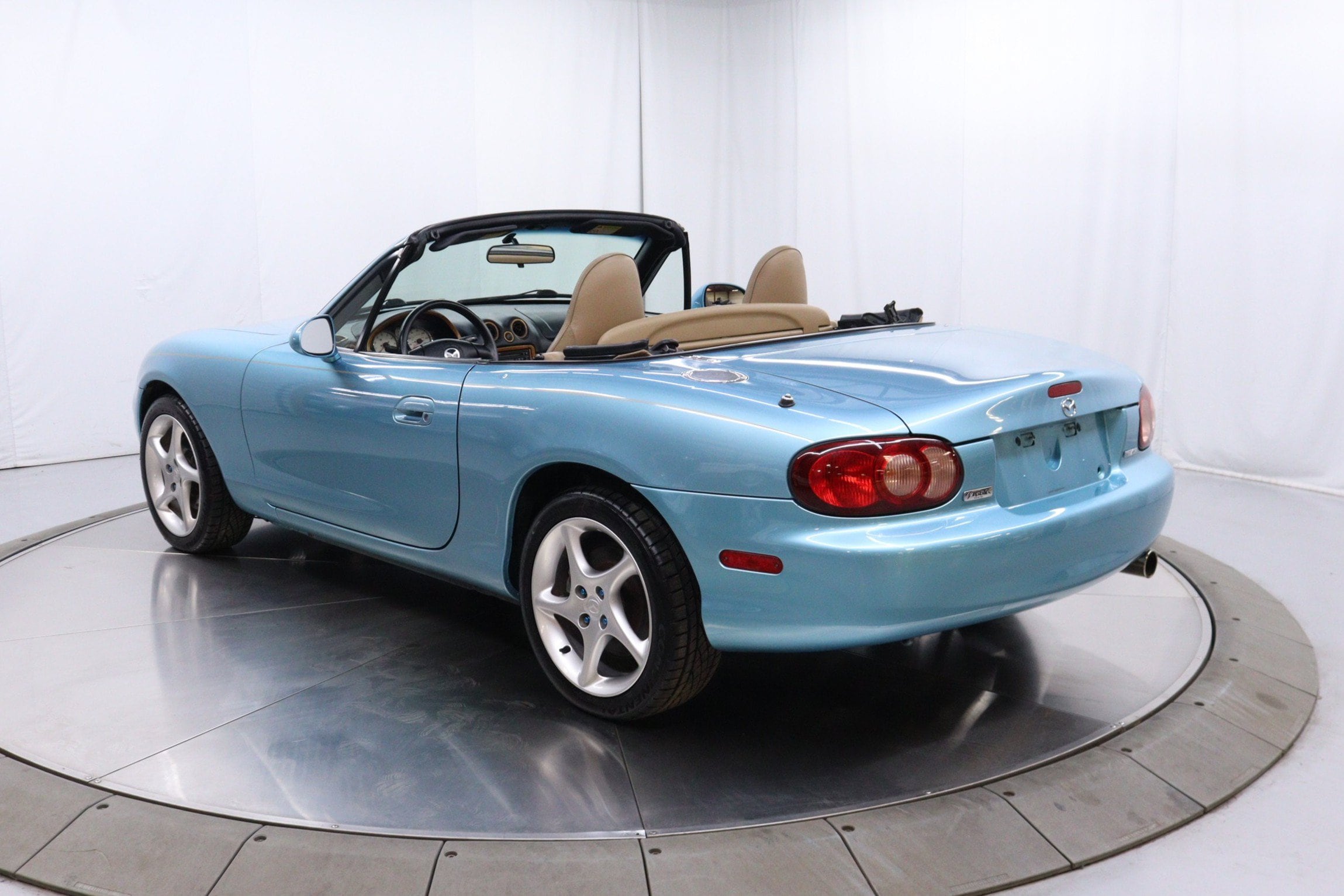 2001 Mazda MX-5 Miata 13