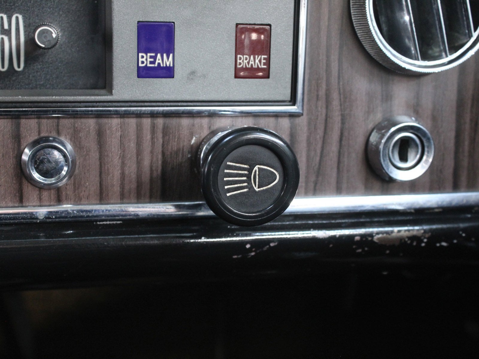 1968 Toyota Corona 44