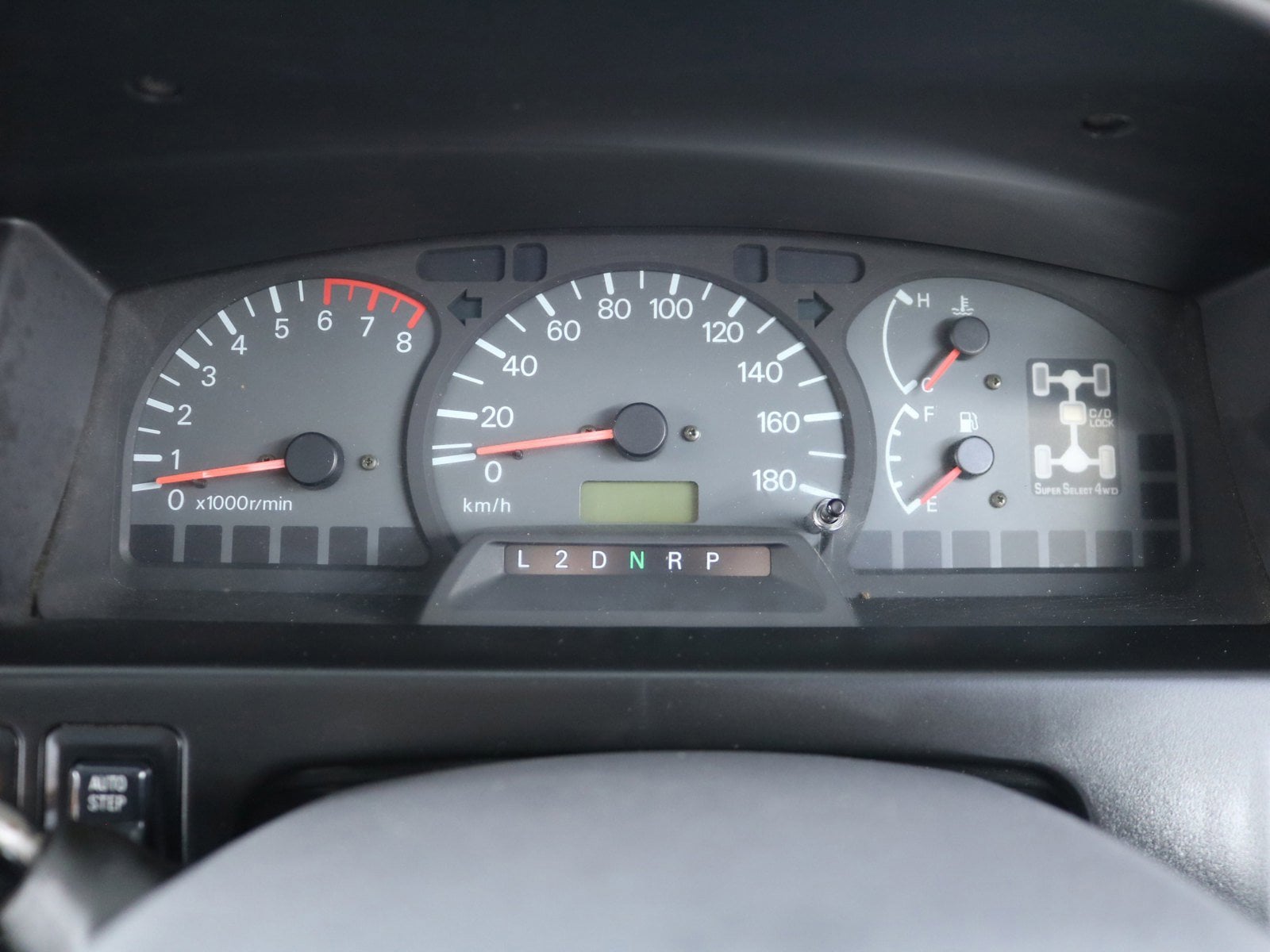 1997 Mitsubishi Delica 11