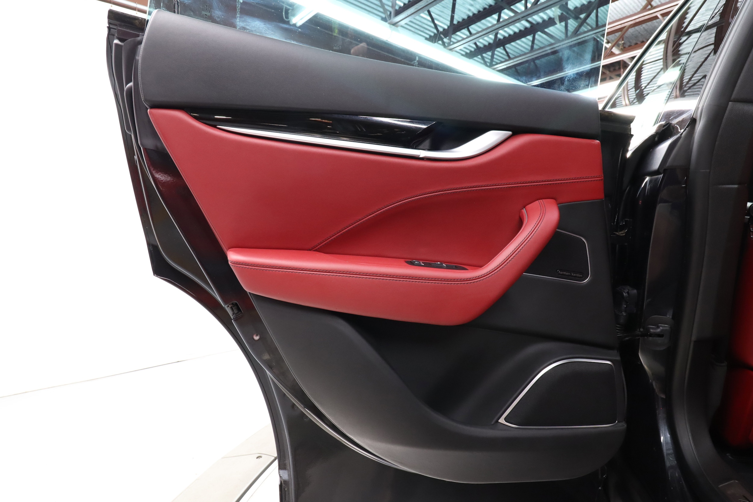 2018 Maserati Levante 22