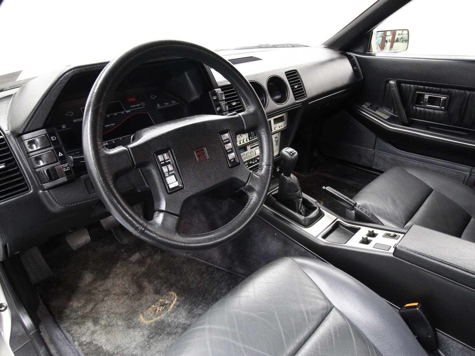 1986 Nissan 300ZX 21
