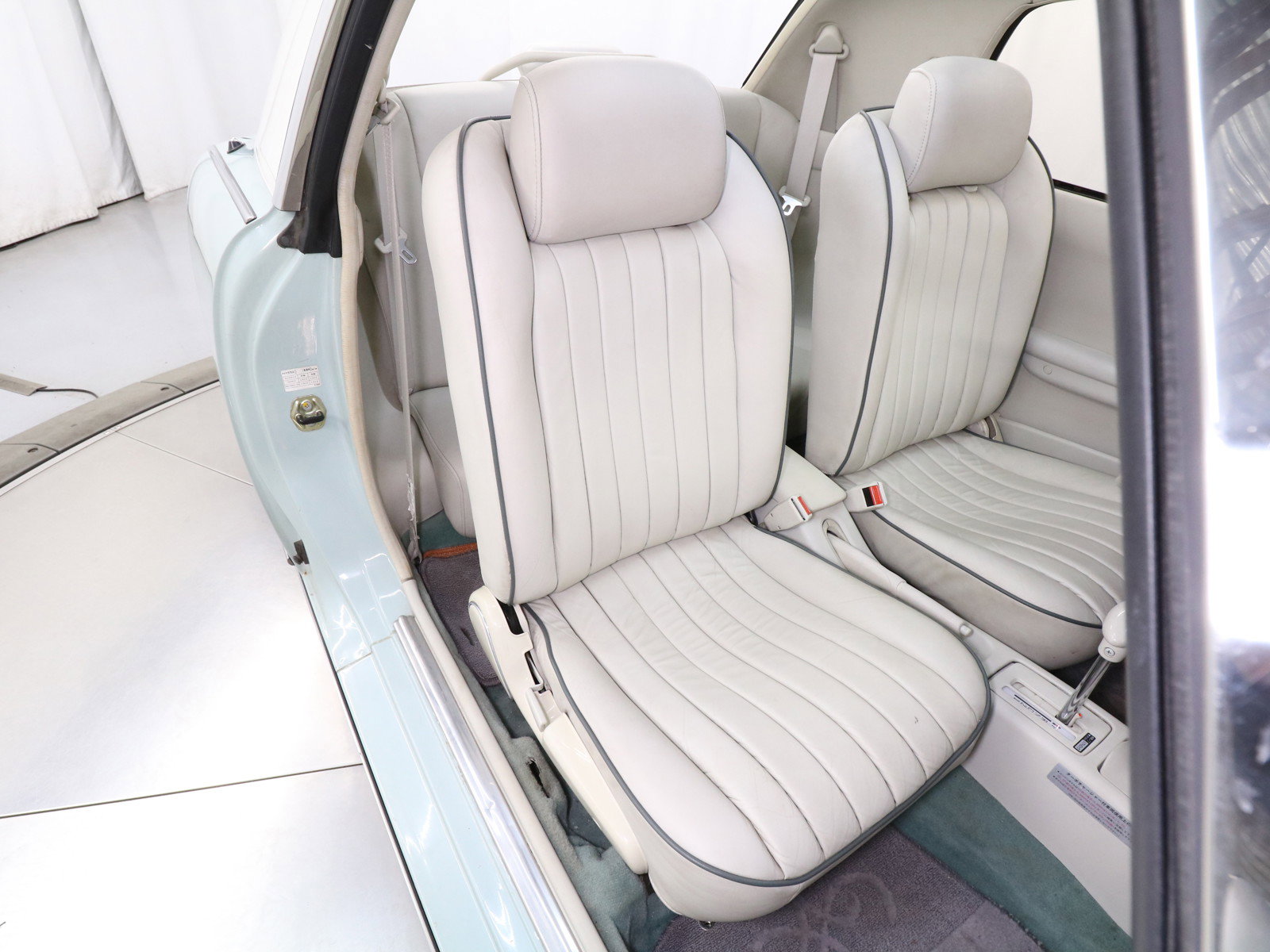 1991 Nissan Figaro 20