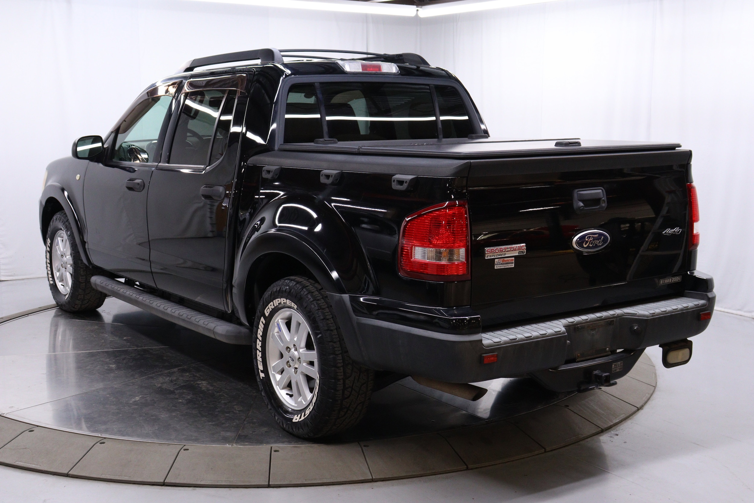 2010 Ford Explorer Sport Trac 7