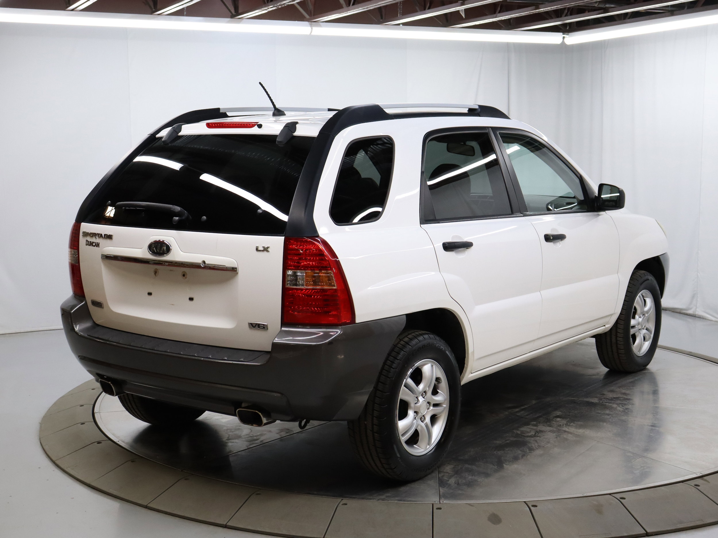 2008 Kia Sportage 7