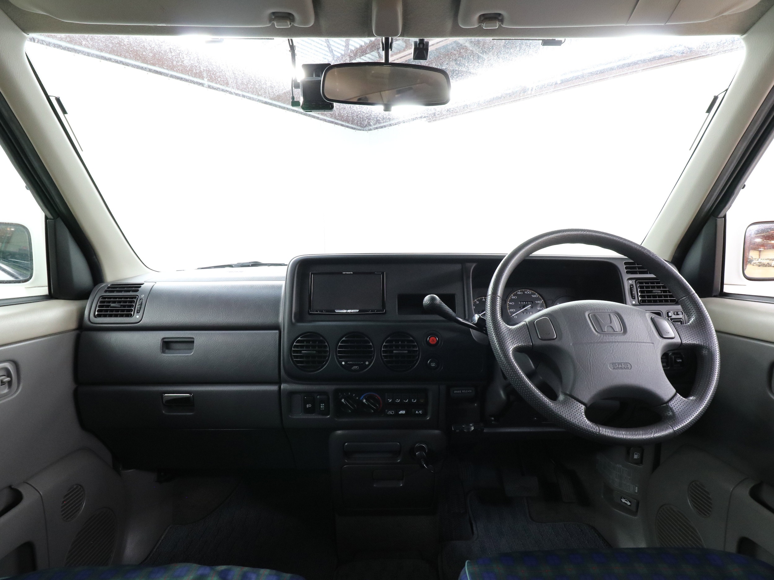 1998 Honda Stepwgn 47