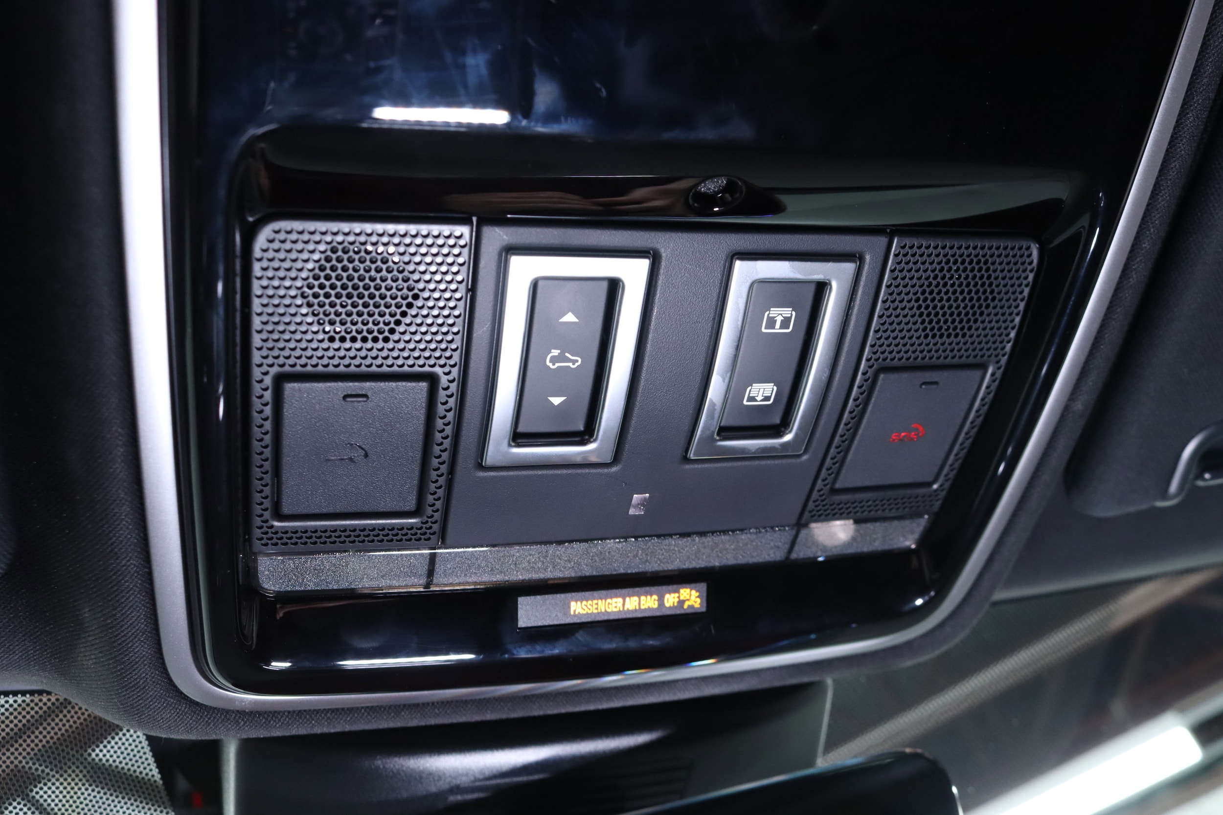 2021 Land Rover Range Rover 64