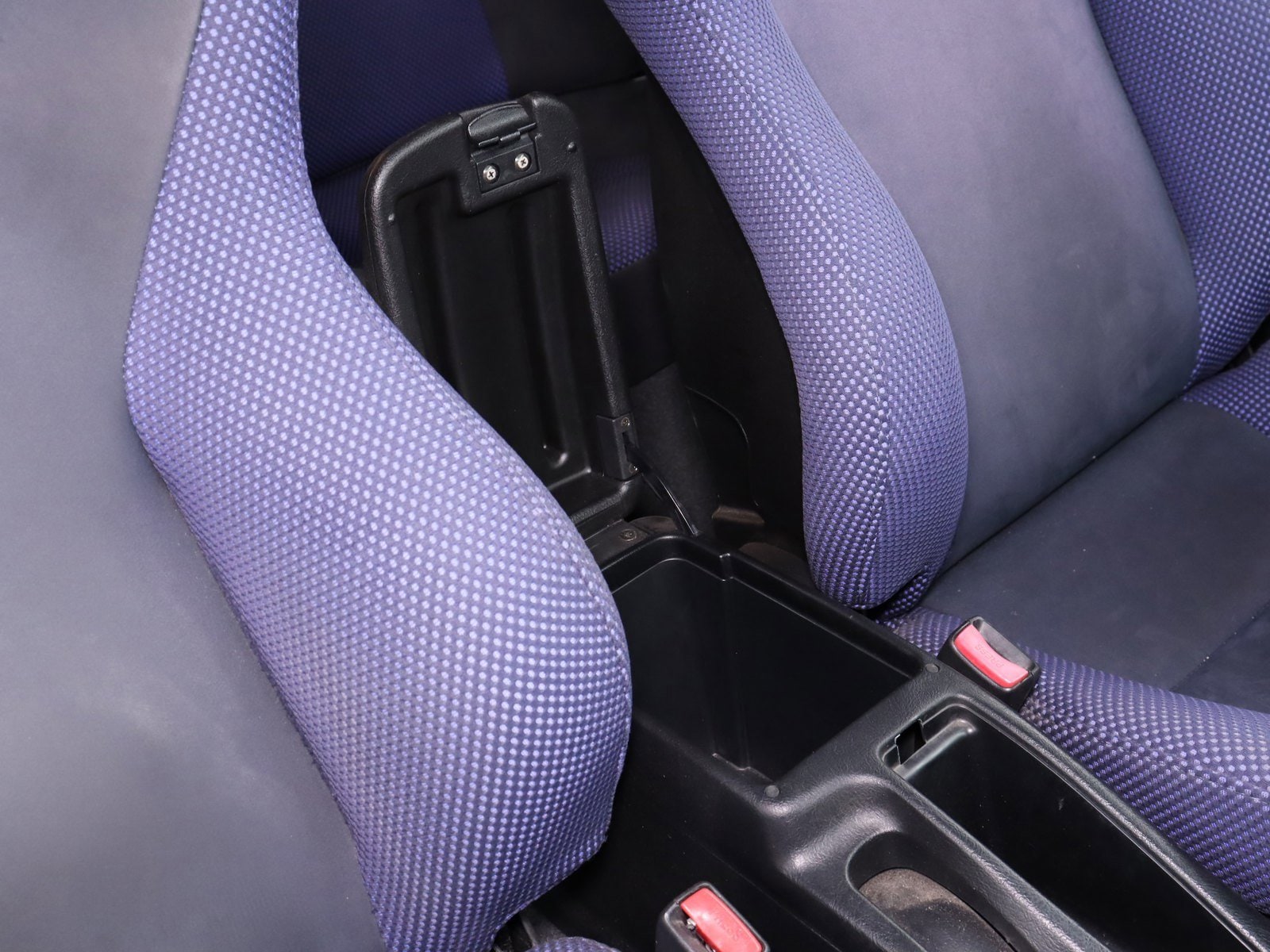 1999 Mitsubishi Lancer 54
