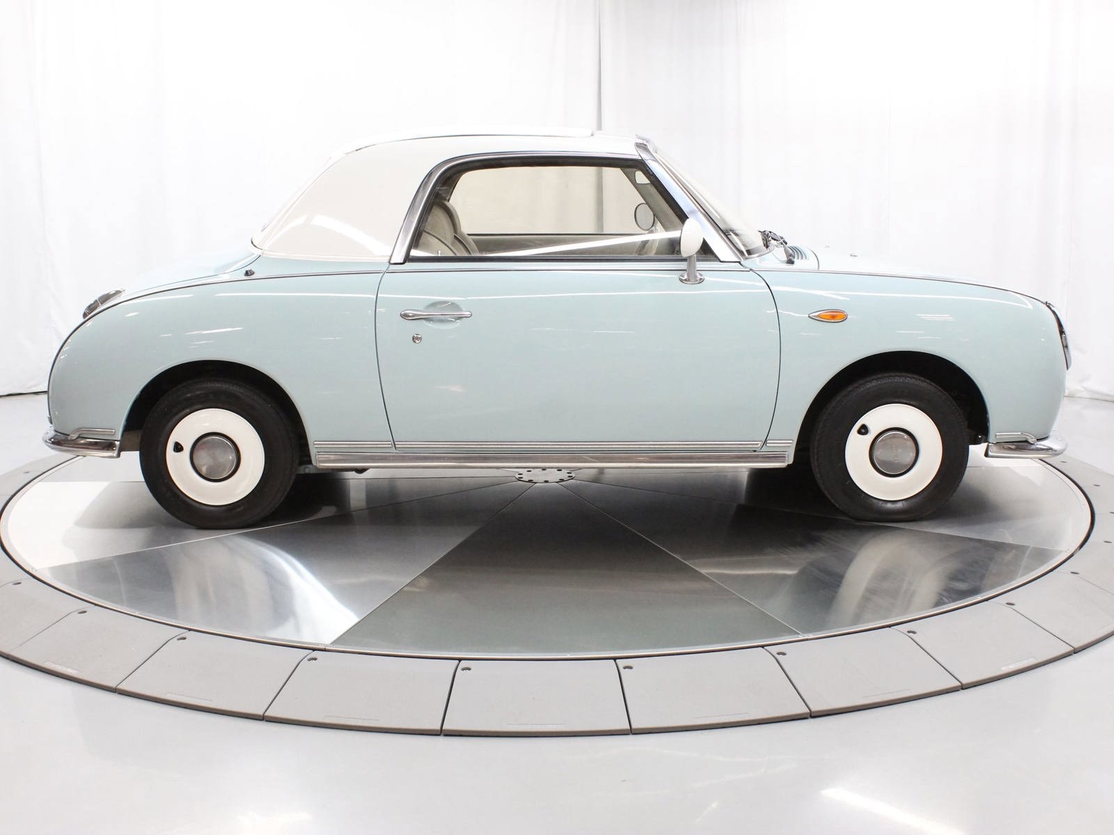 1991 Nissan Figaro 8