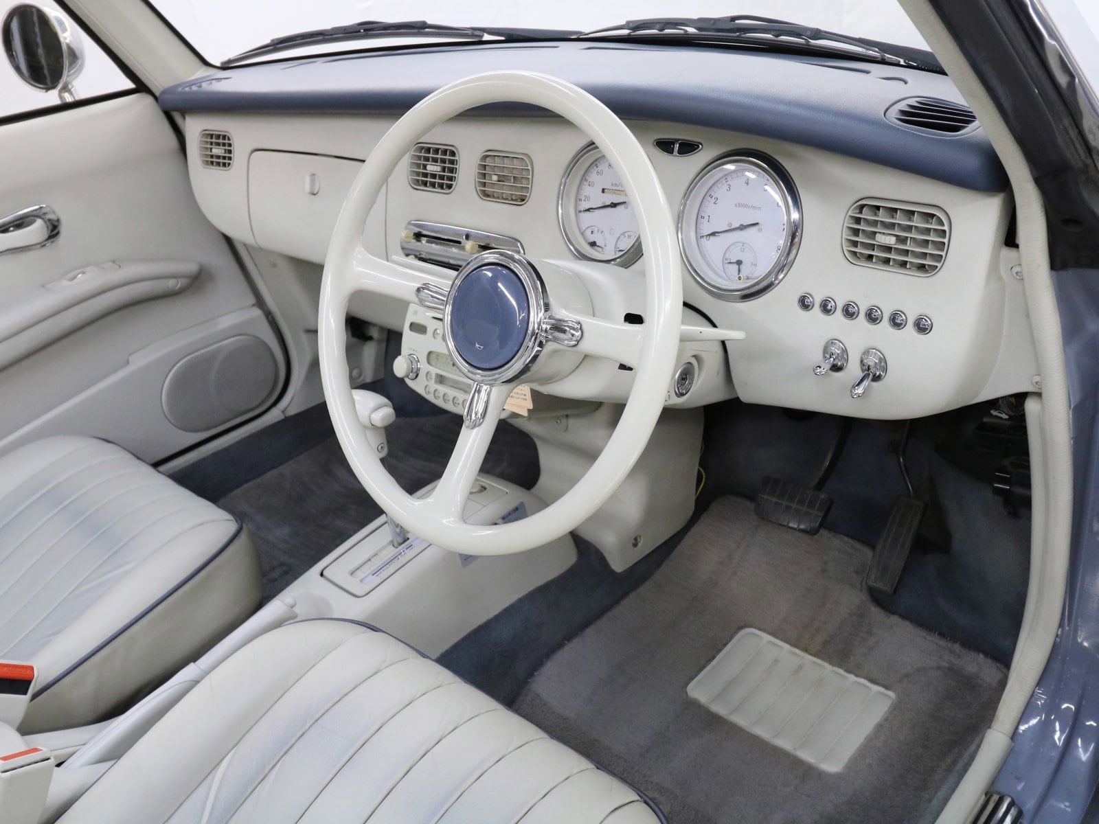 1991 Nissan Figaro 11