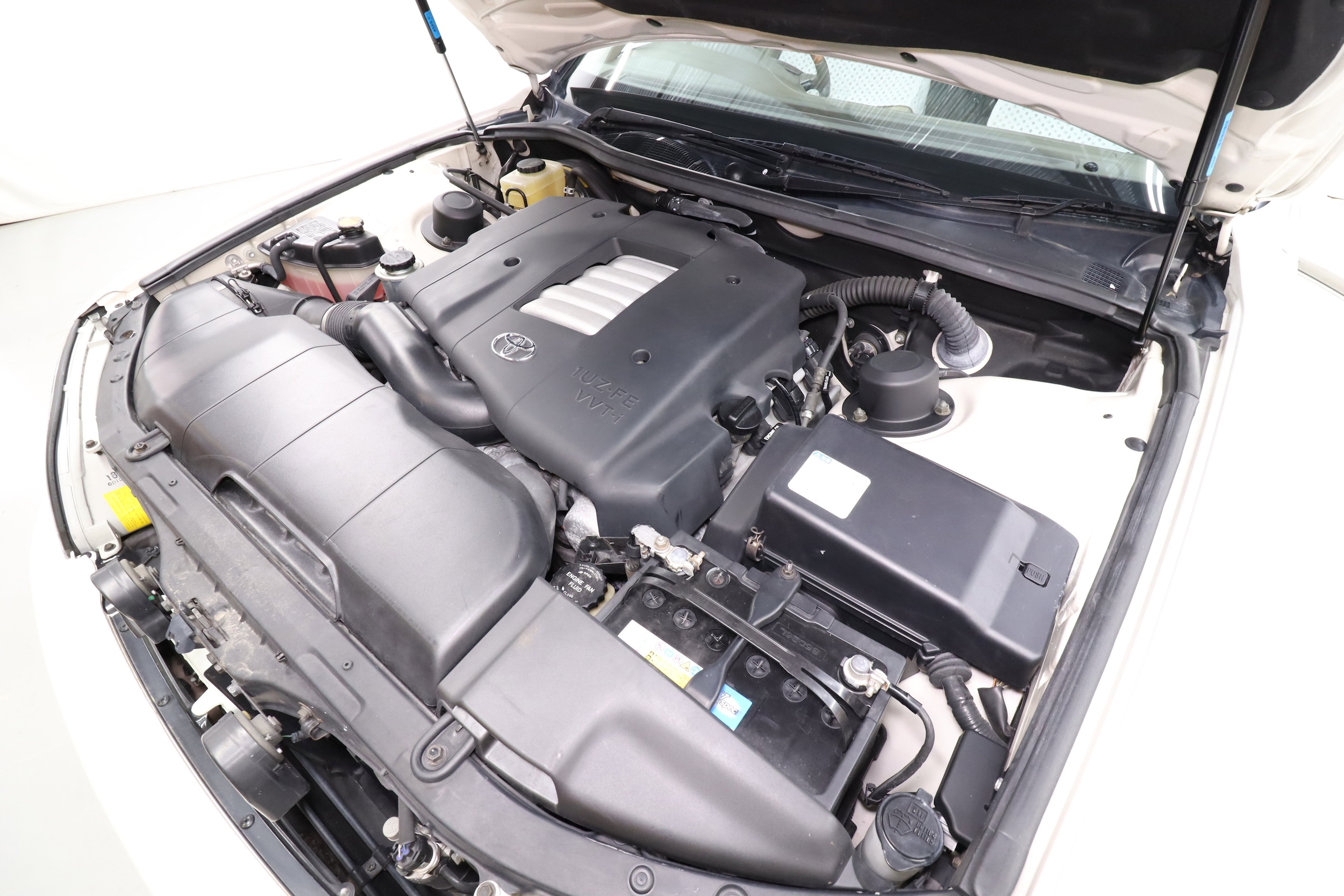 1999 Toyota Celsior 27