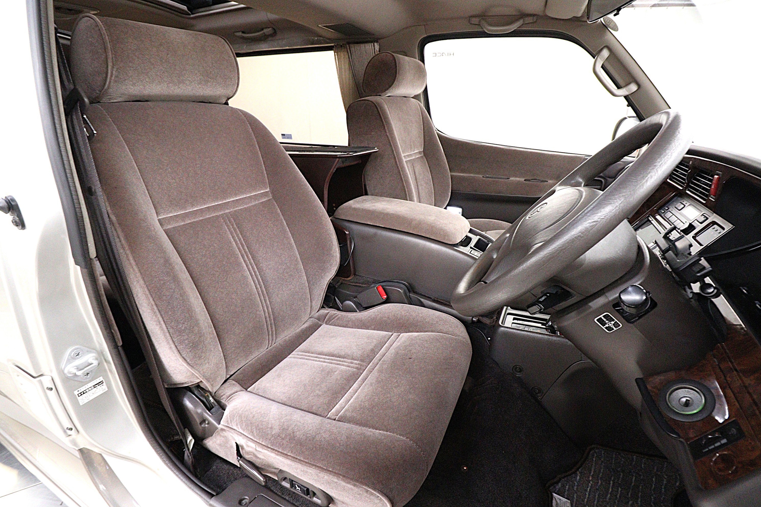 1997 Toyota Hiace 16