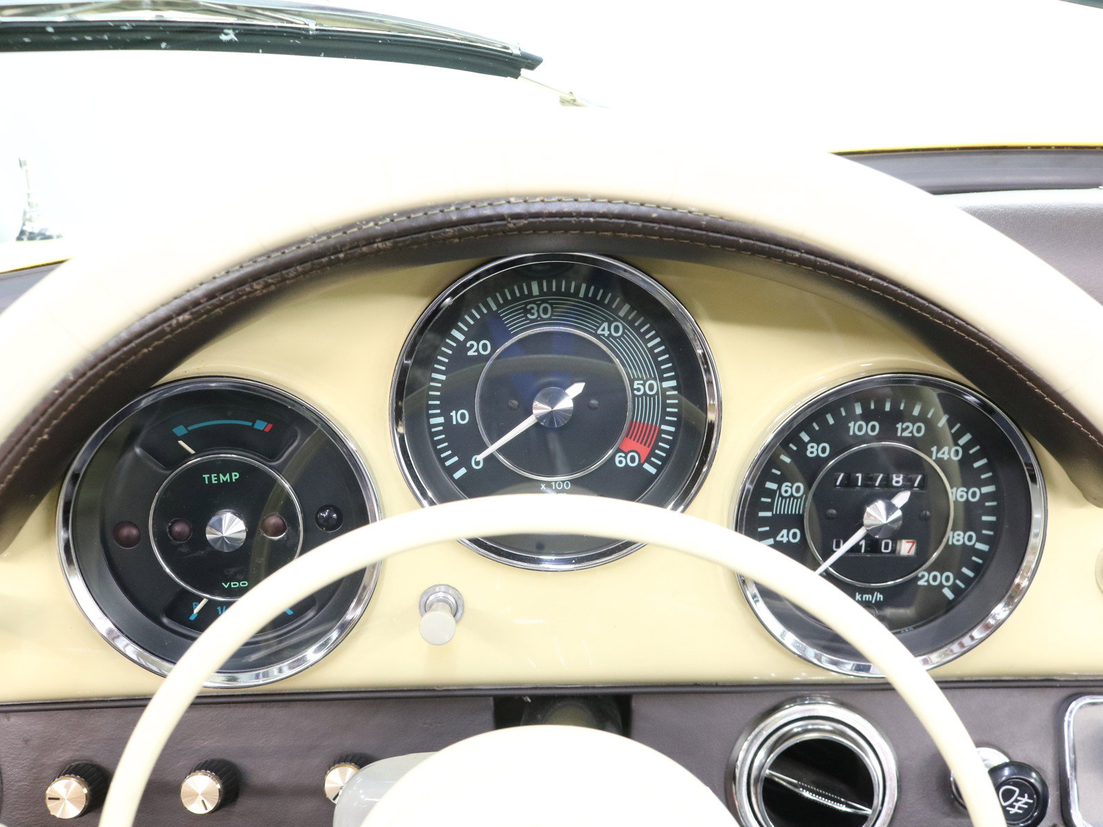1999 Intermeccanica 356 Roadster 36