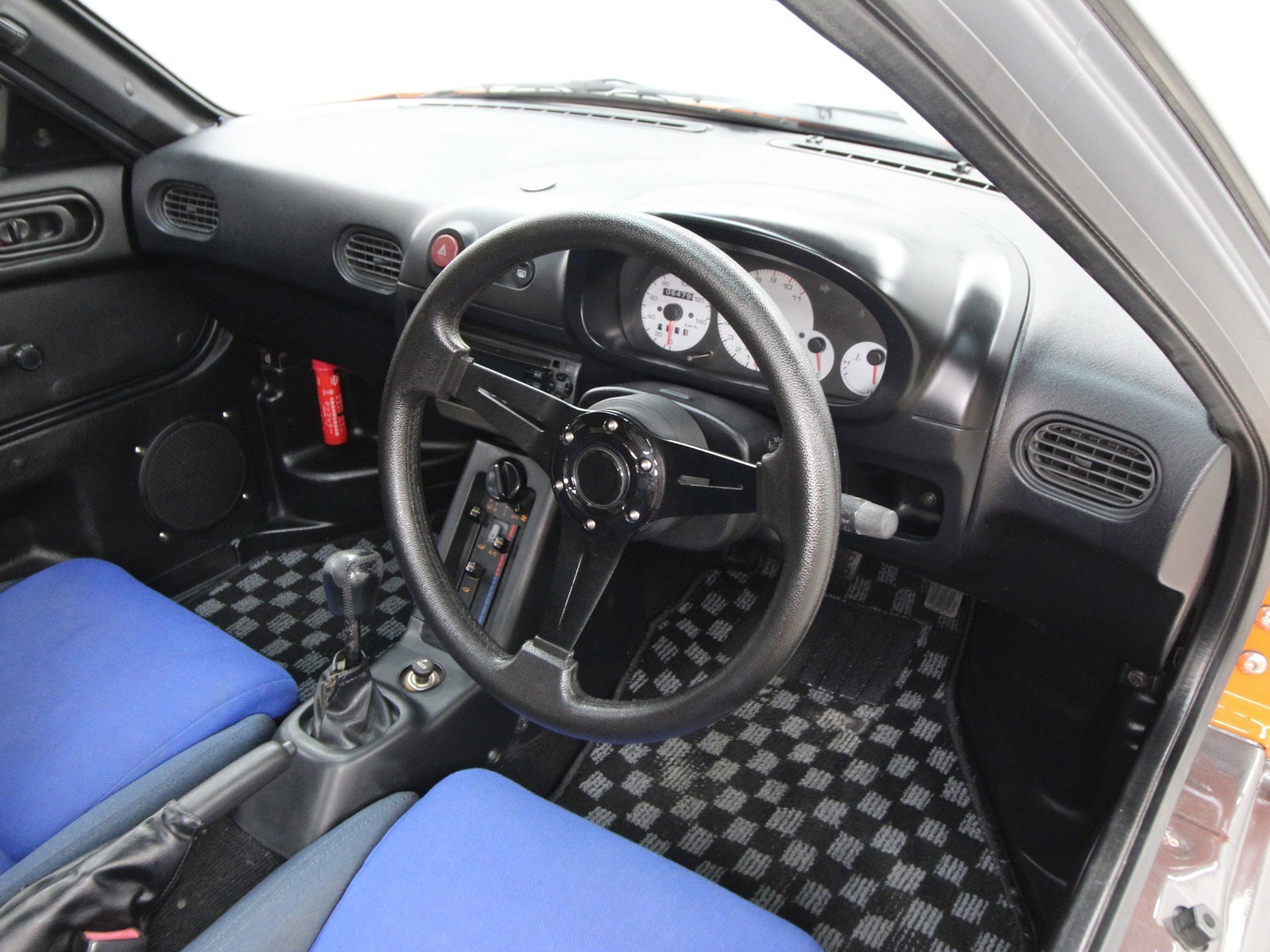 1994 Suzuki Cara 19