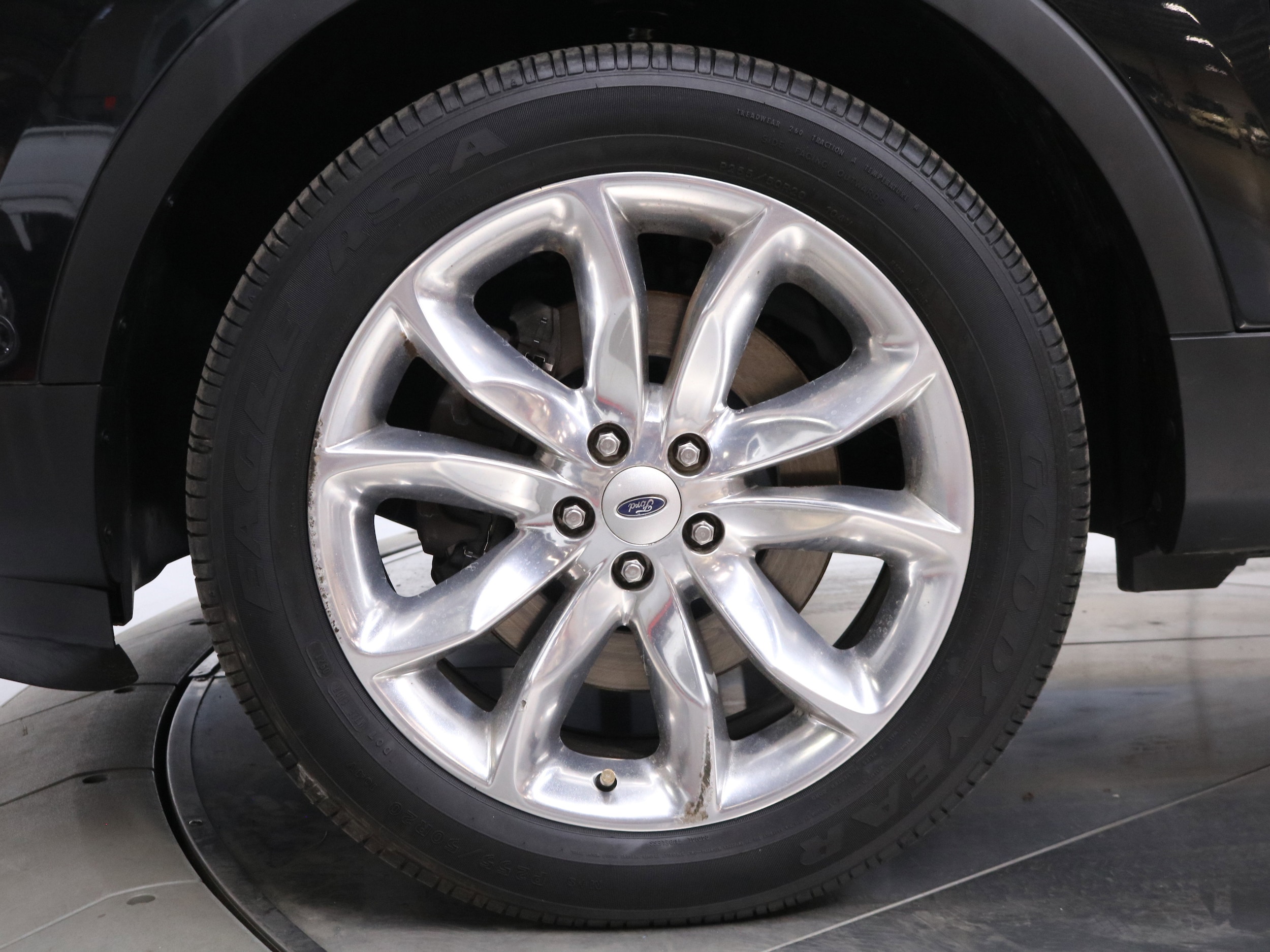 2015 Ford Explorer 33