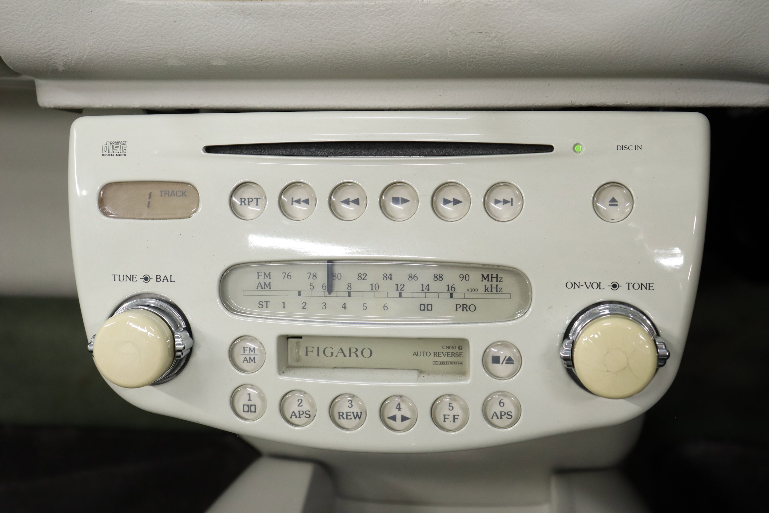 1991 Nissan Figaro 16