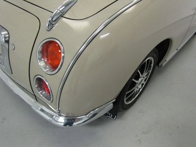 1991 Nissan Figaro 37