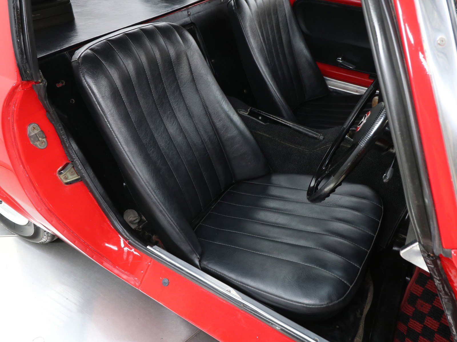 1968 Toyota Sports 800 18