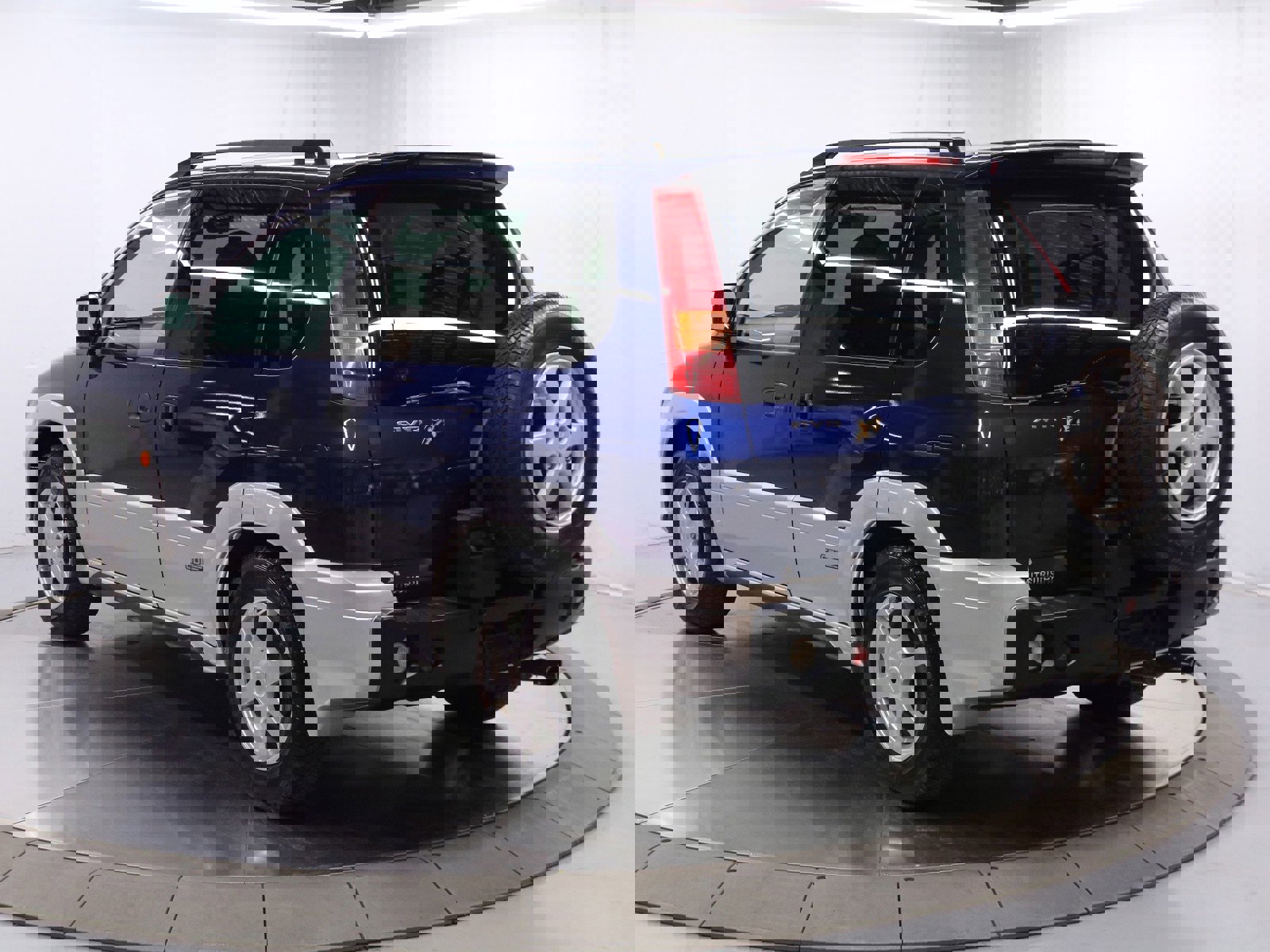 1998 Mitsubishi RVR Sports Gear 5