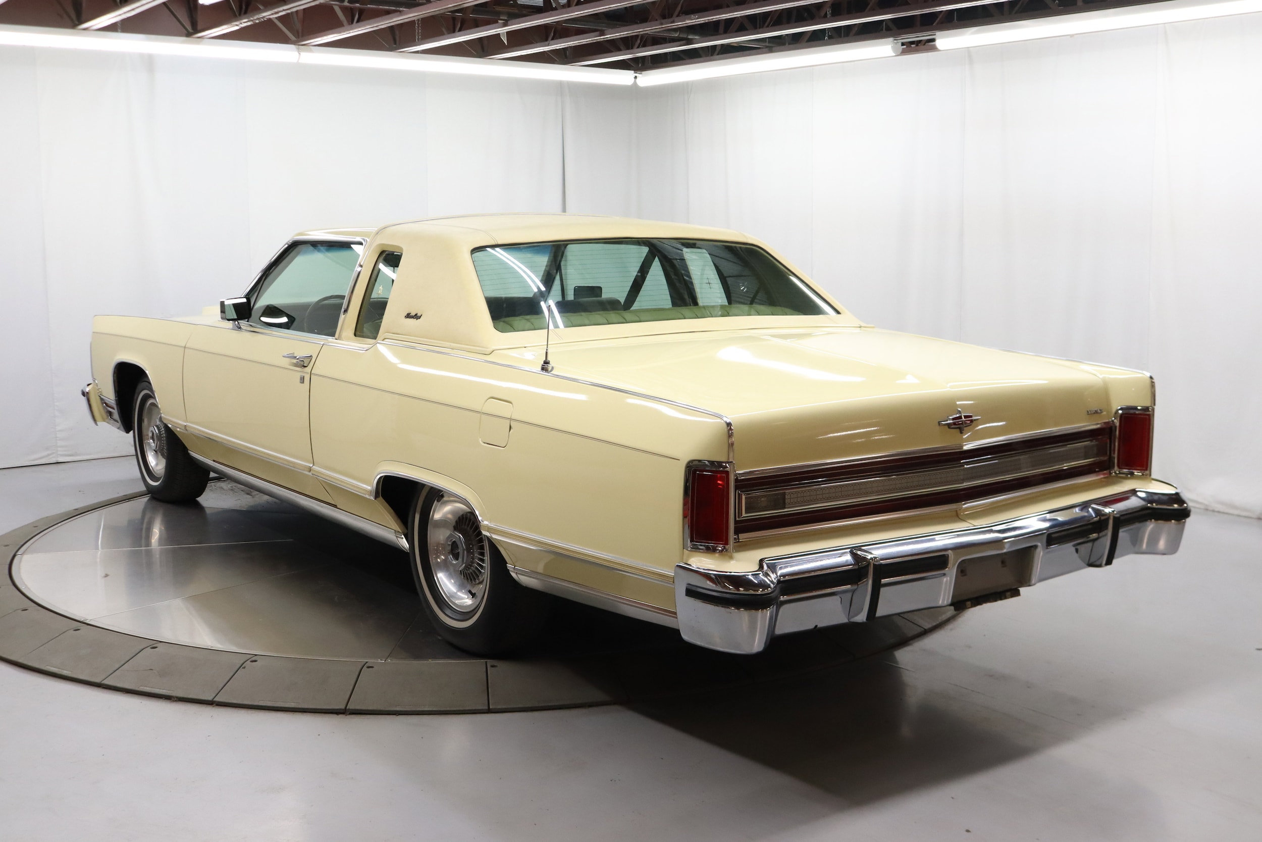 1978 Lincoln Town Car 7