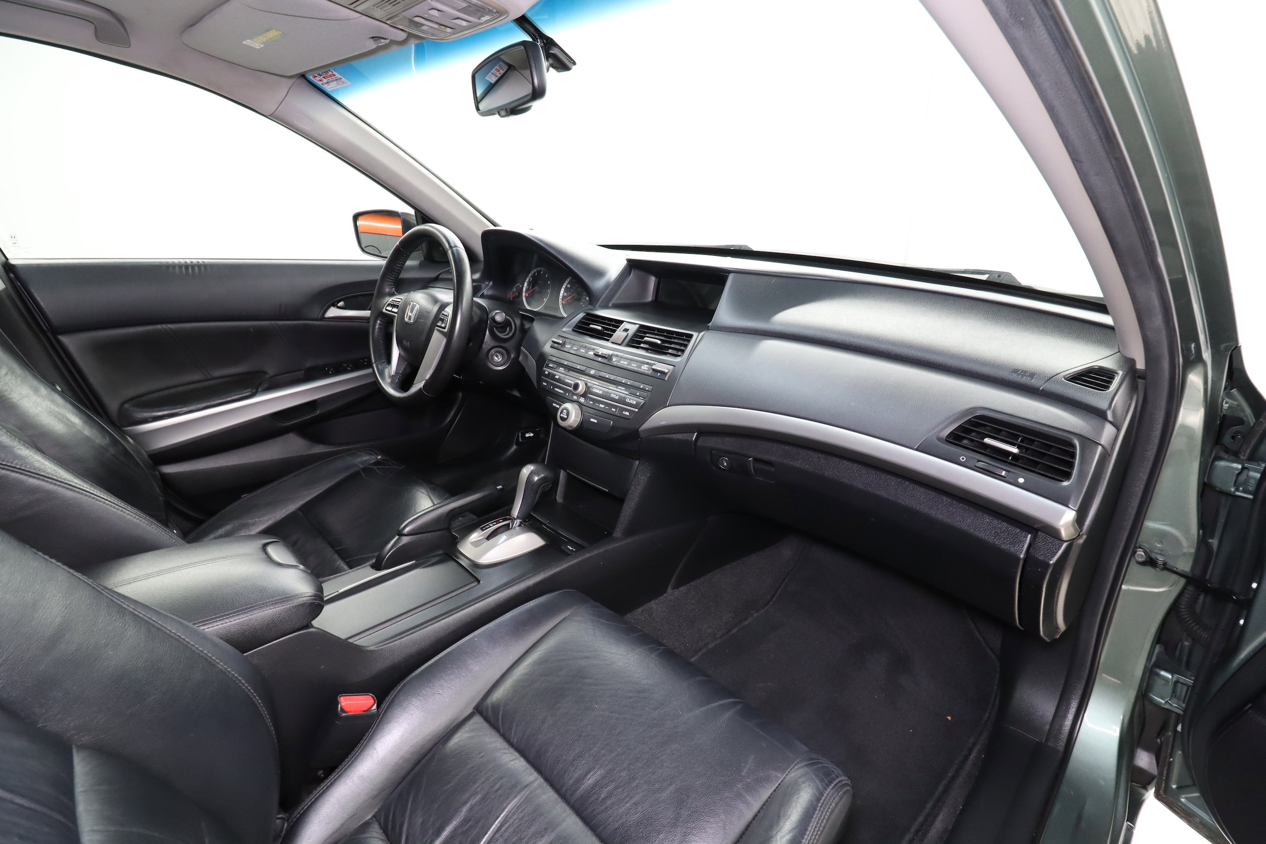2009 Honda Accord Sdn 15