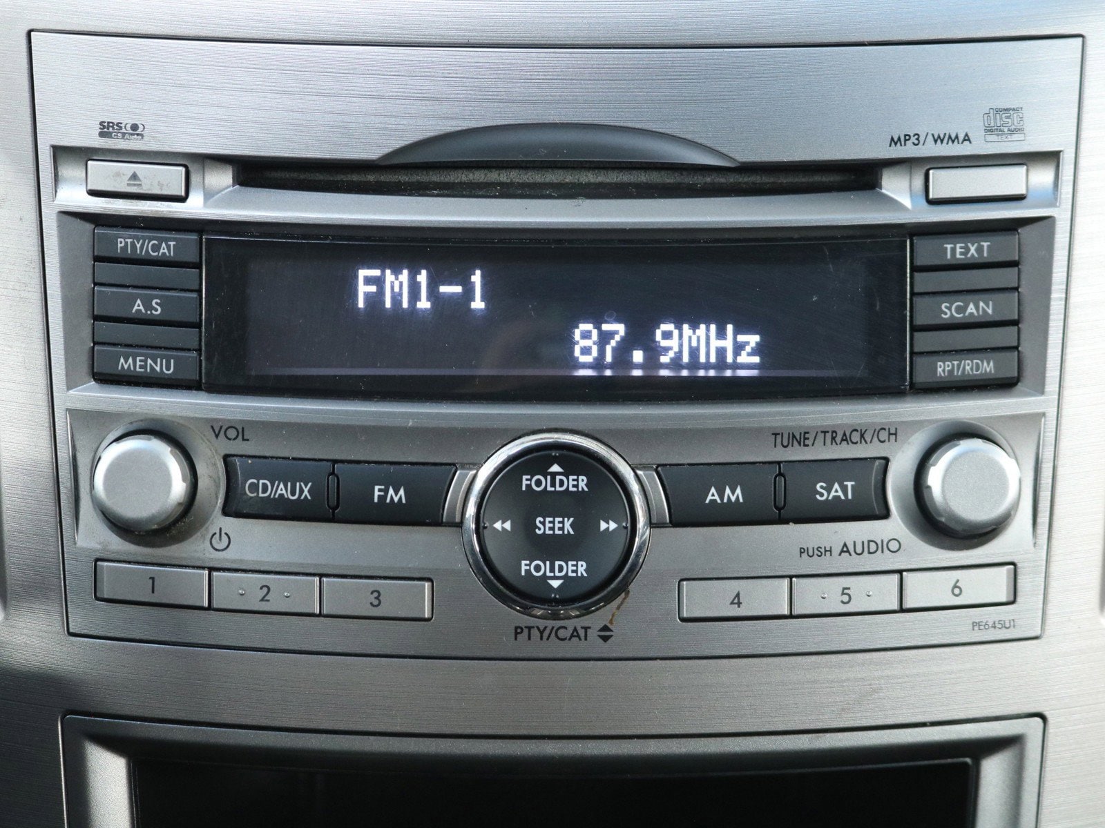 2012 Subaru Outback 12