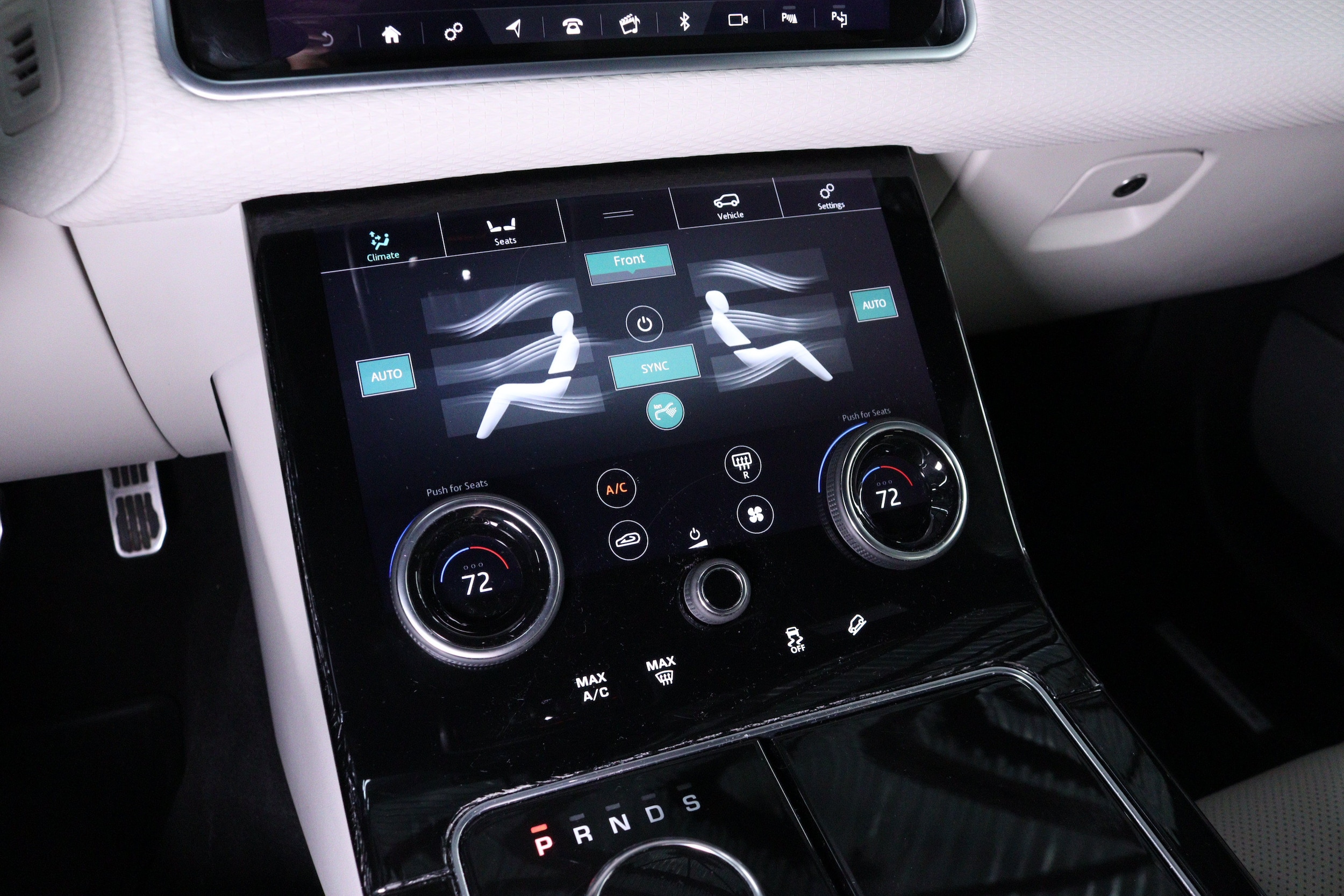 2019 Land Rover Range Rover Velar 15