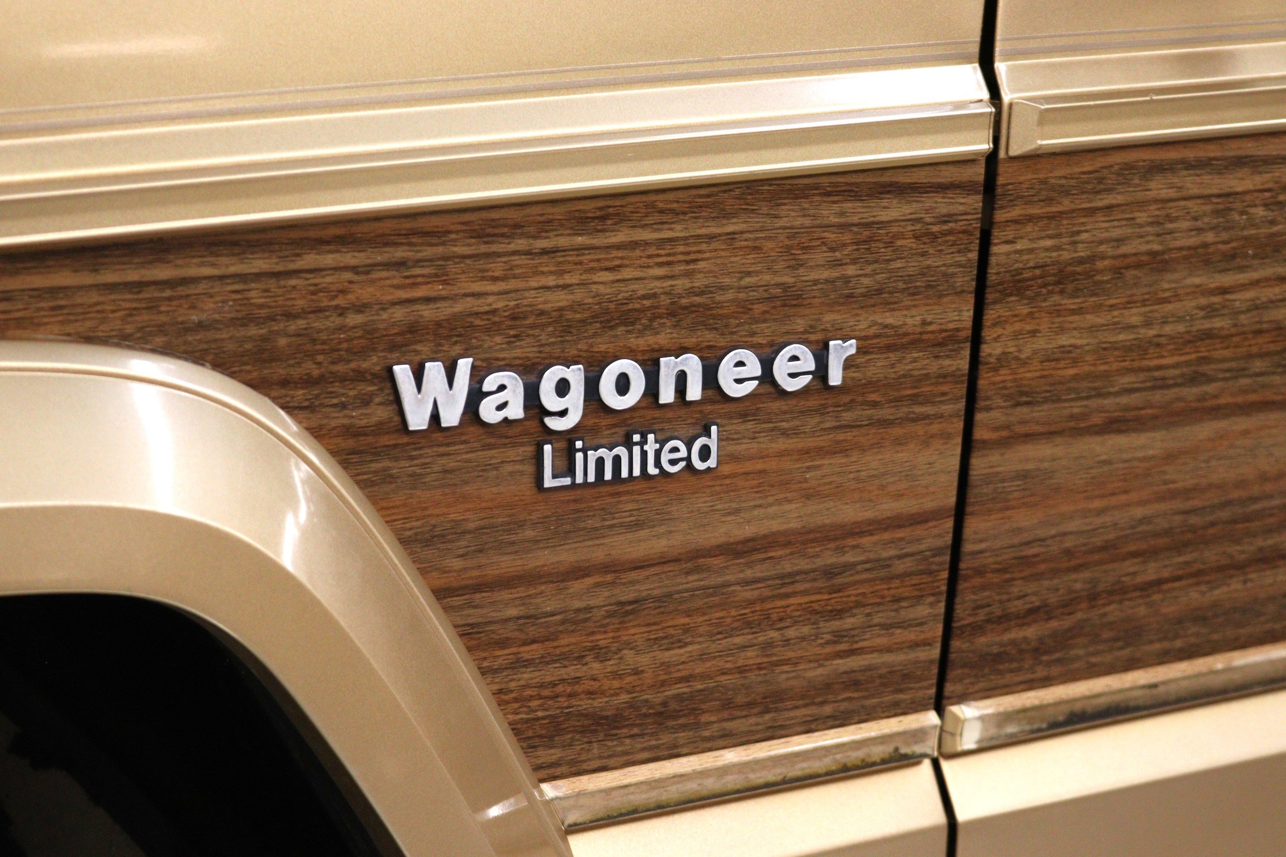 1987 Jeep Wagoneer 64