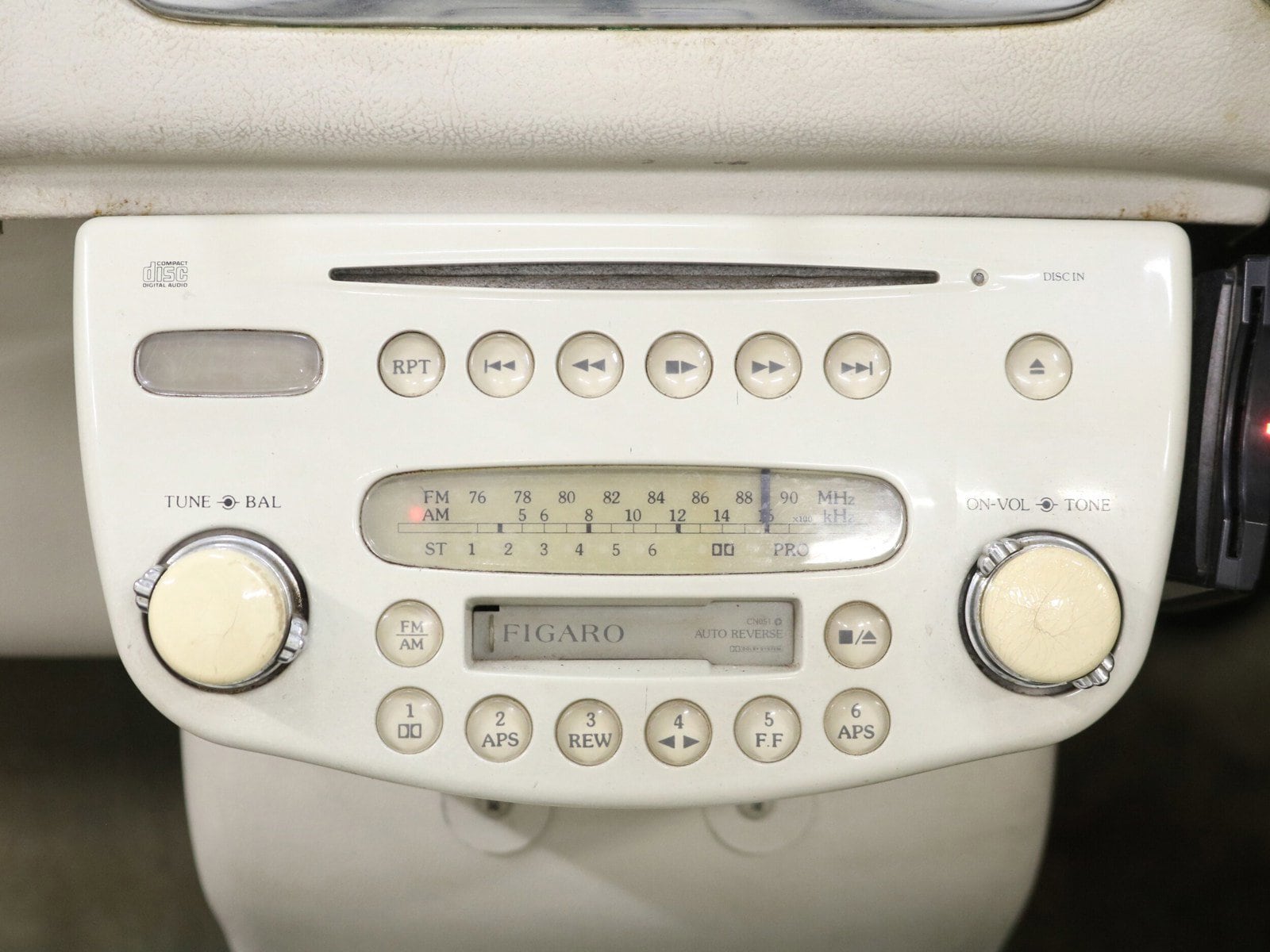 1991 Nissan Figaro 16
