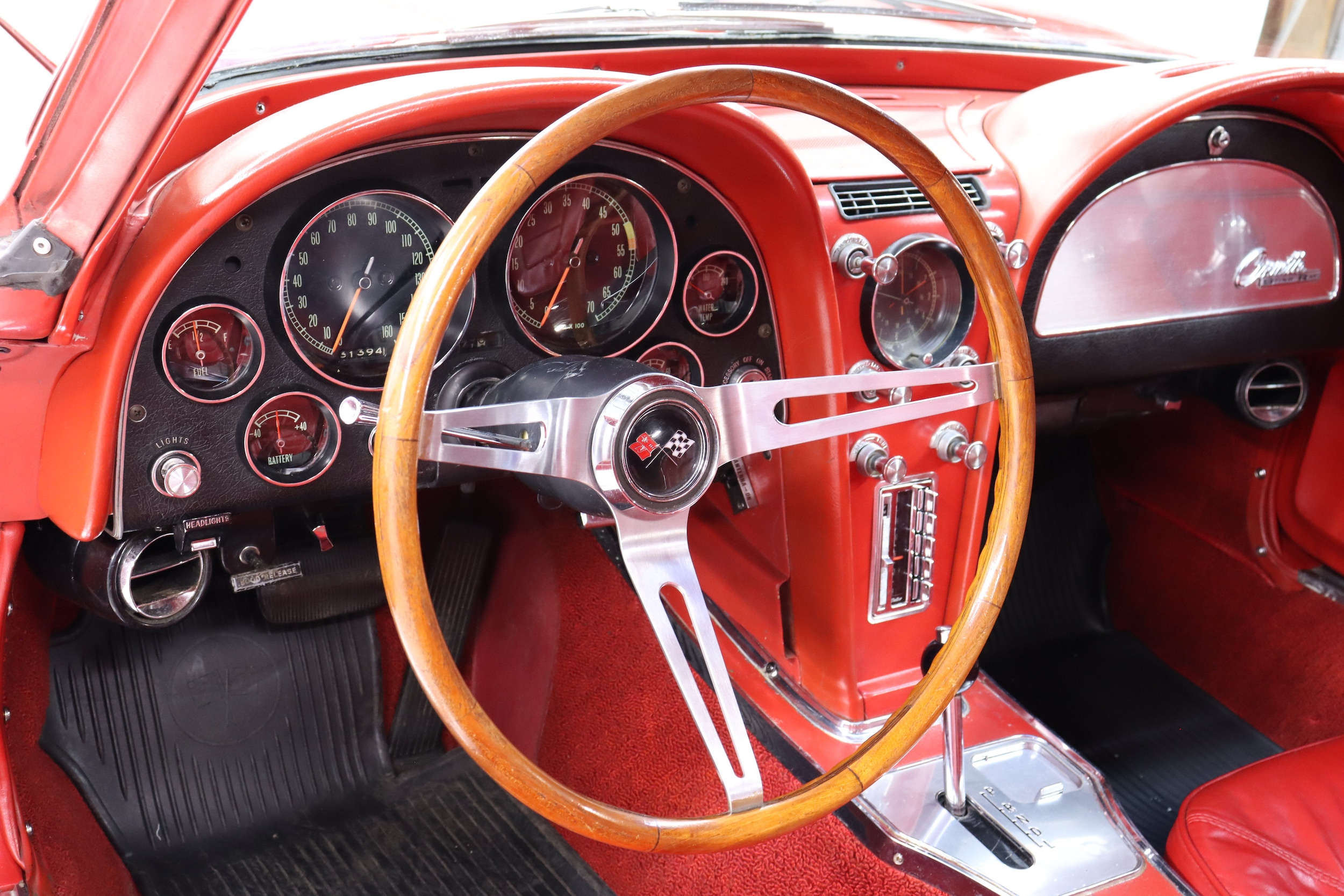 1965 Chevrolet Corvette 133