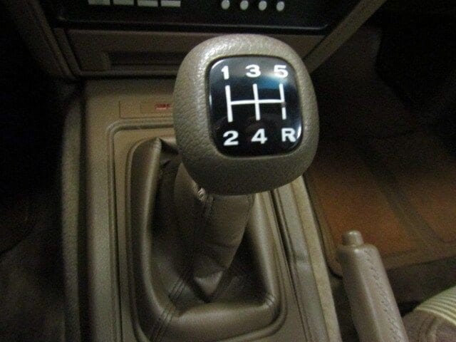 1987 Nissan 300ZX 22