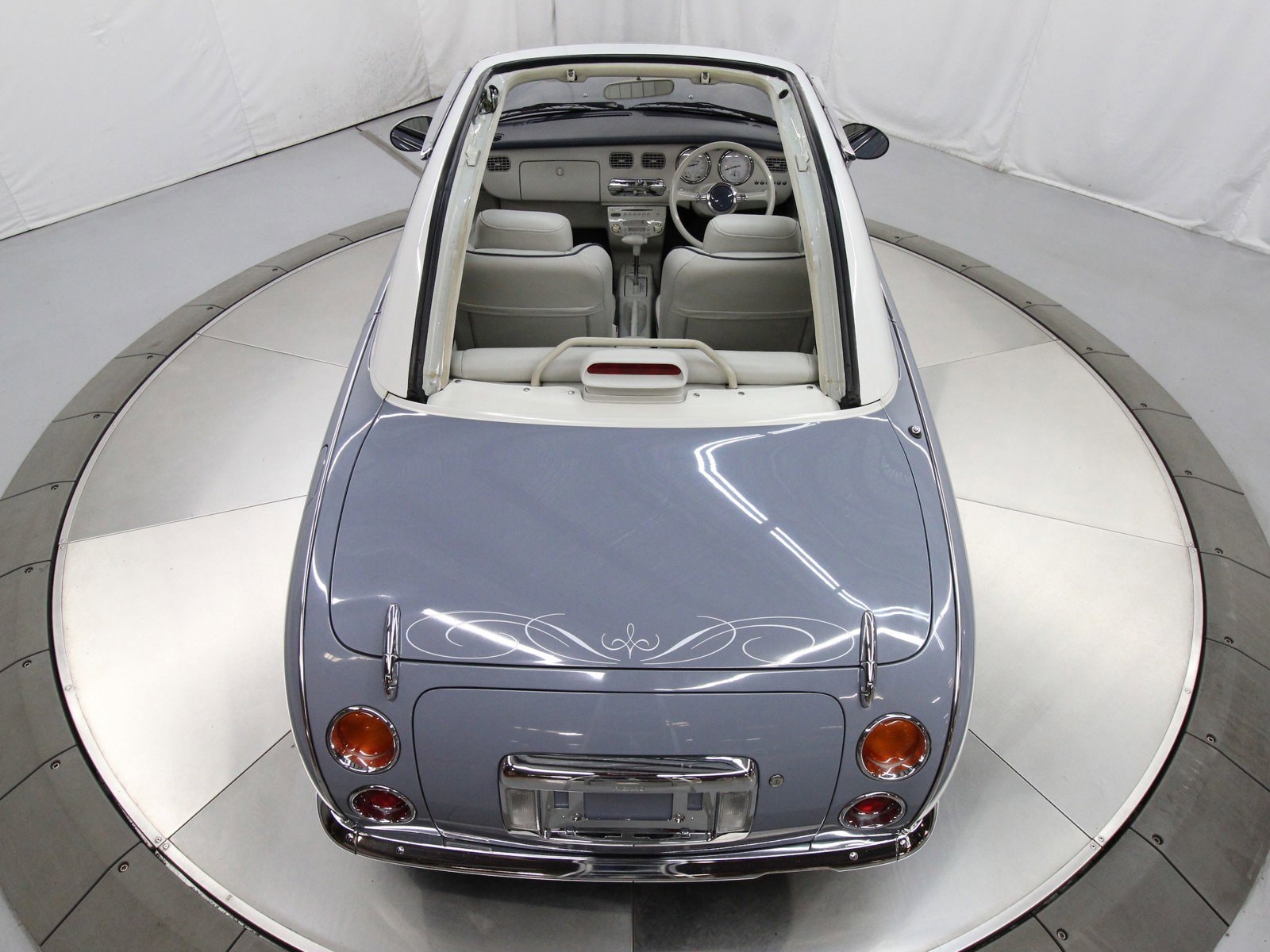 1991 Nissan Figaro 38