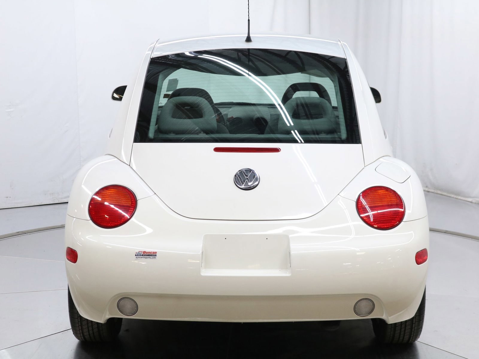 1998 Volkswagen New Beetle 6