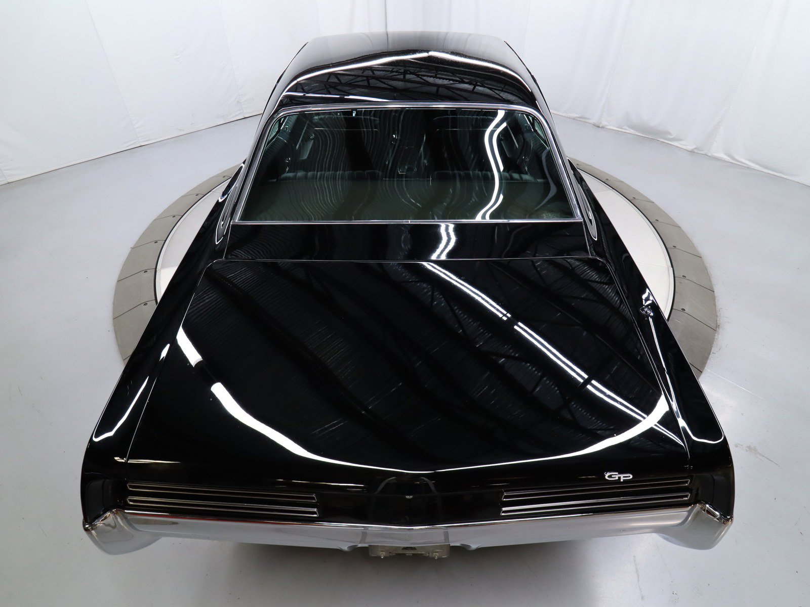 1967 Pontiac Grand Prix 82