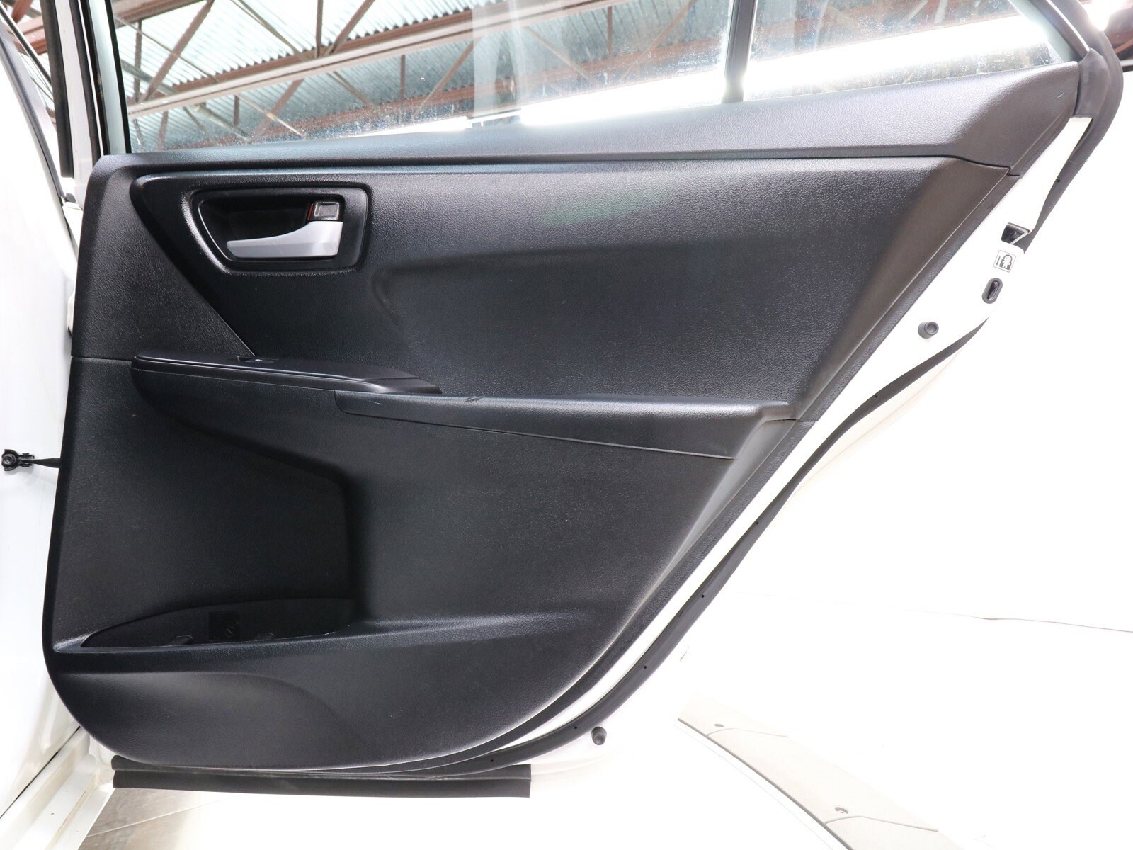 2015 Toyota Camry 23