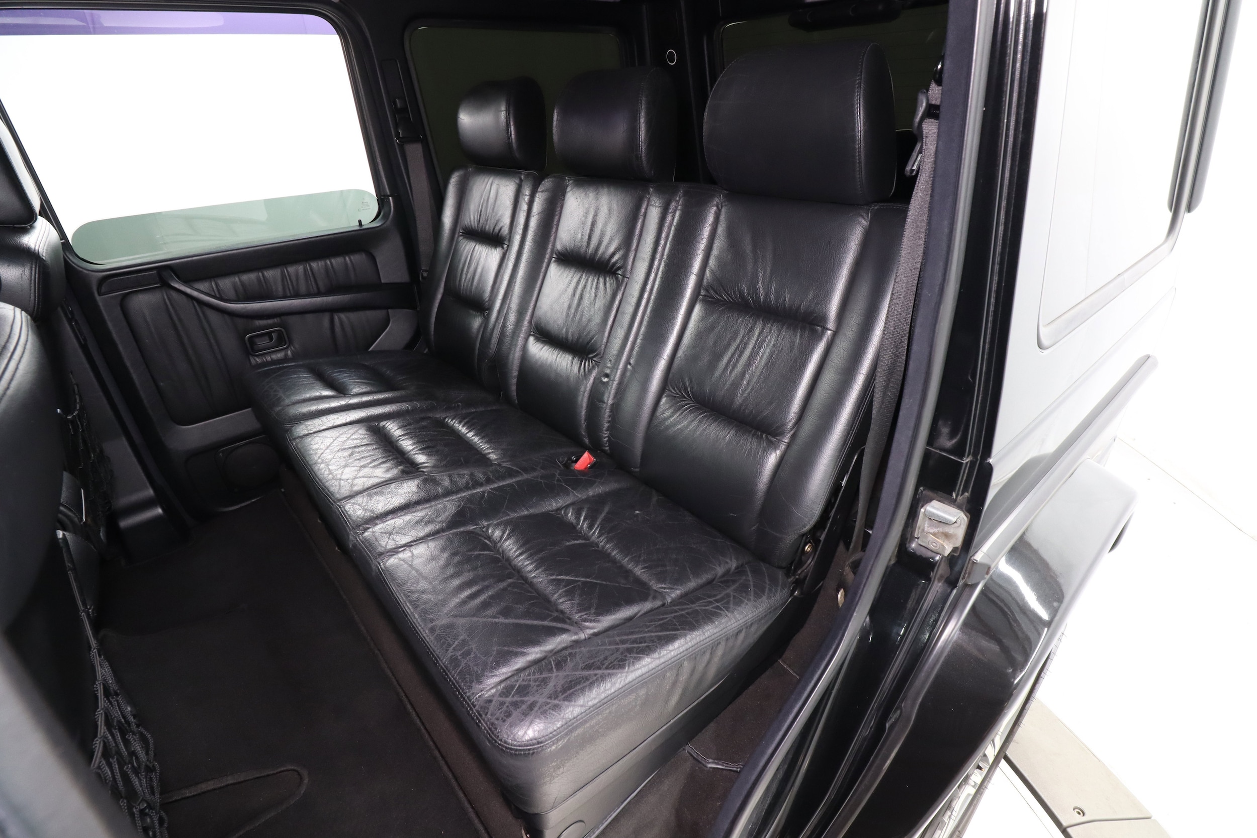 2000 Mercedes-Benz G500 22