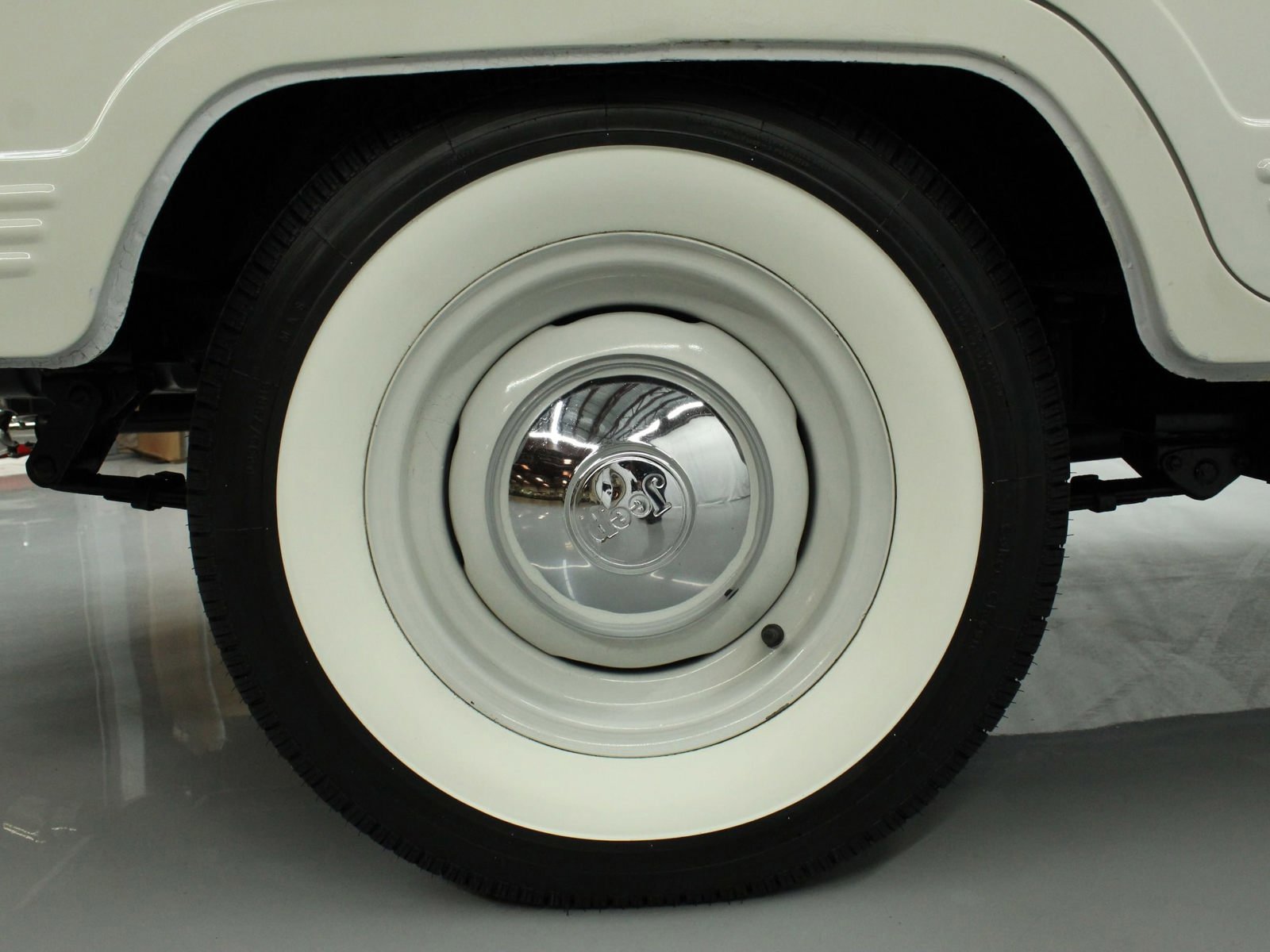 1975 Mitsubishi Jeep 34
