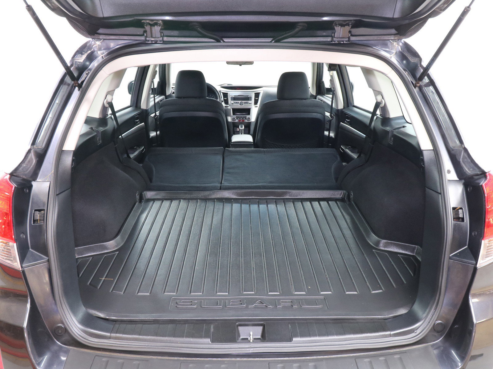 2012 Subaru Outback 27