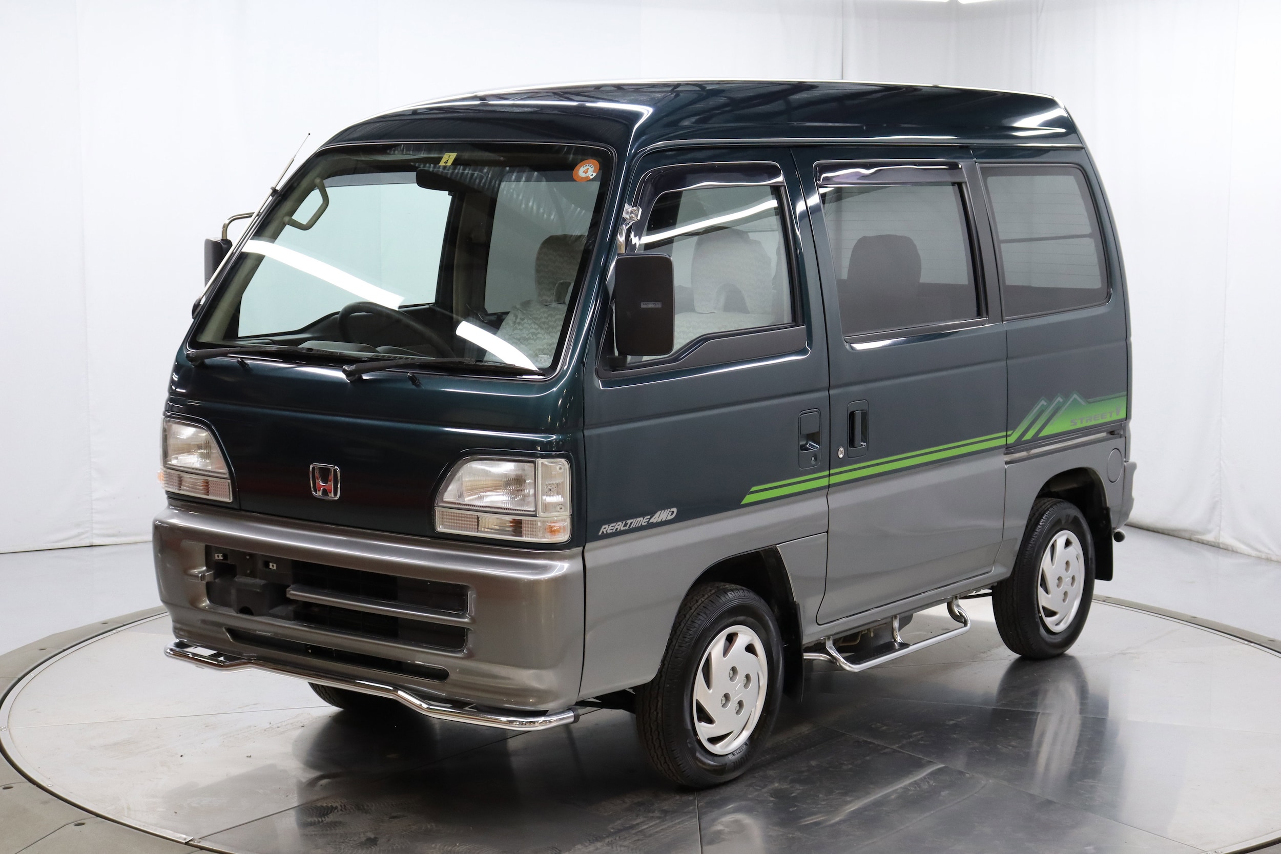 1996 Honda Street 4