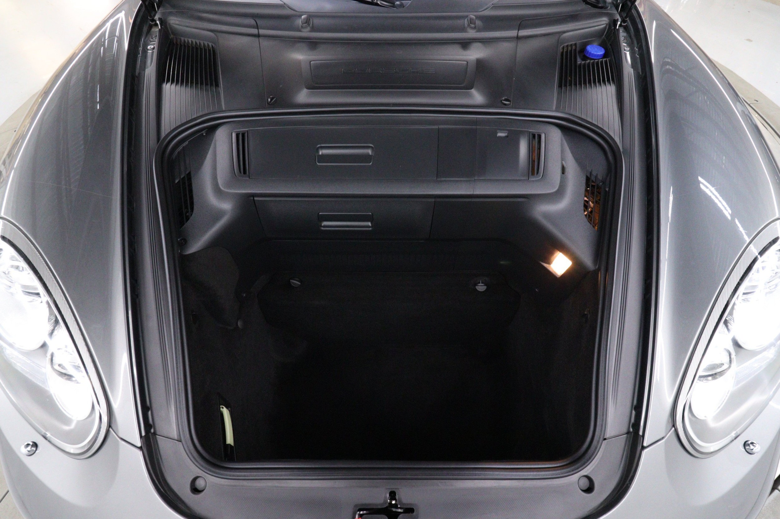 2011 Porsche Cayman 22