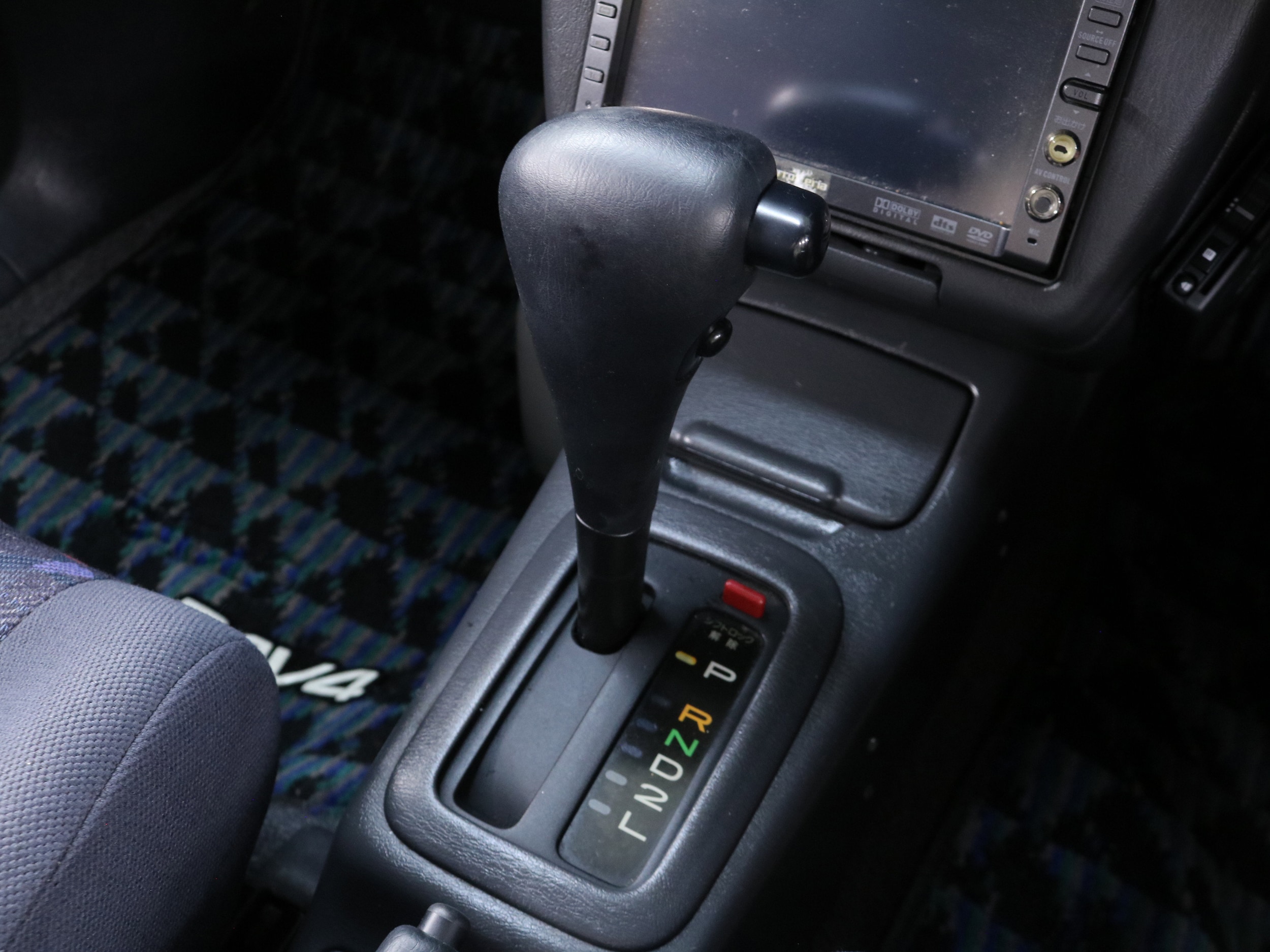 1998 Toyota RAV4 14