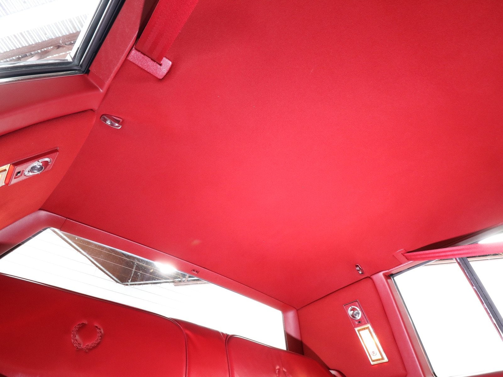1985 Cadillac Biarritz 50