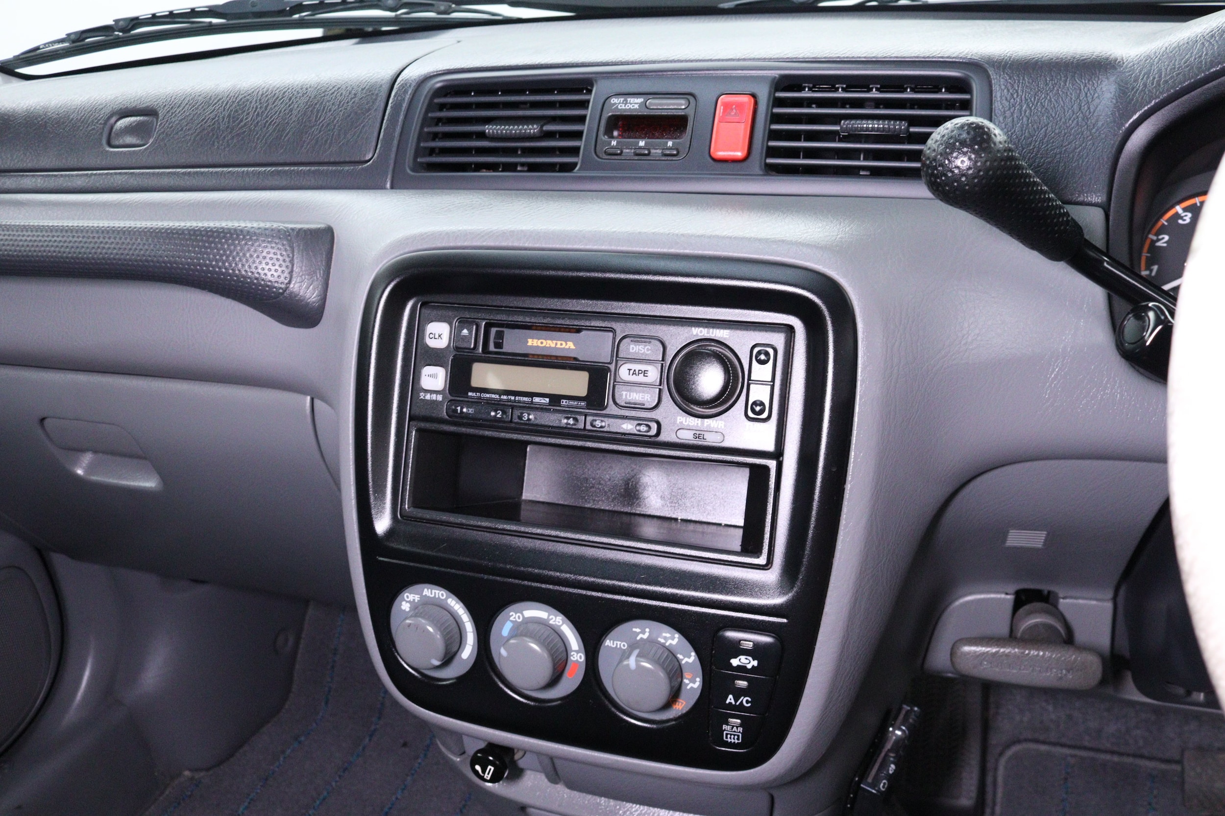 1997 Honda CR-V 12