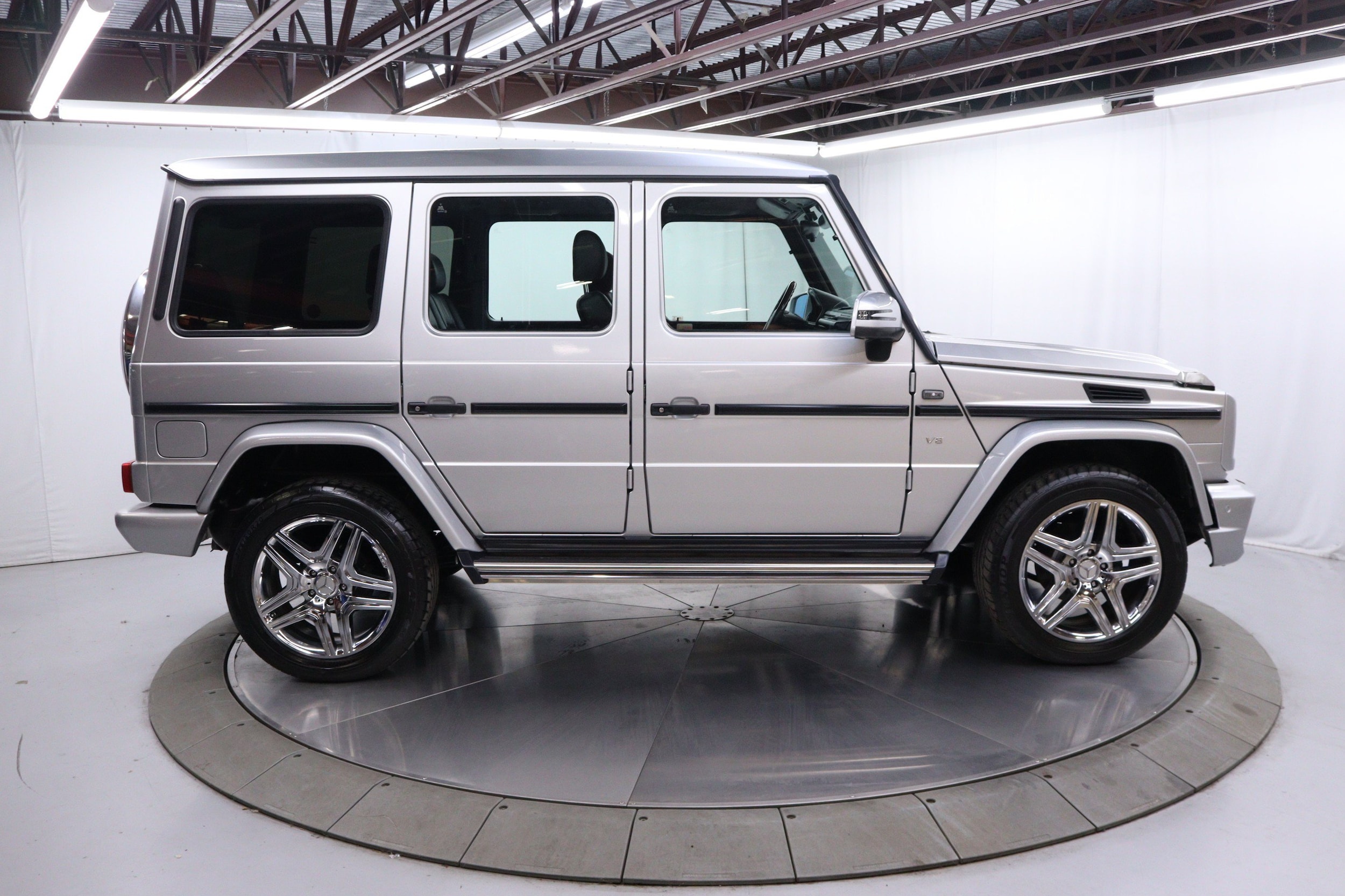2000 Mercedes Benz AMG G55L 8