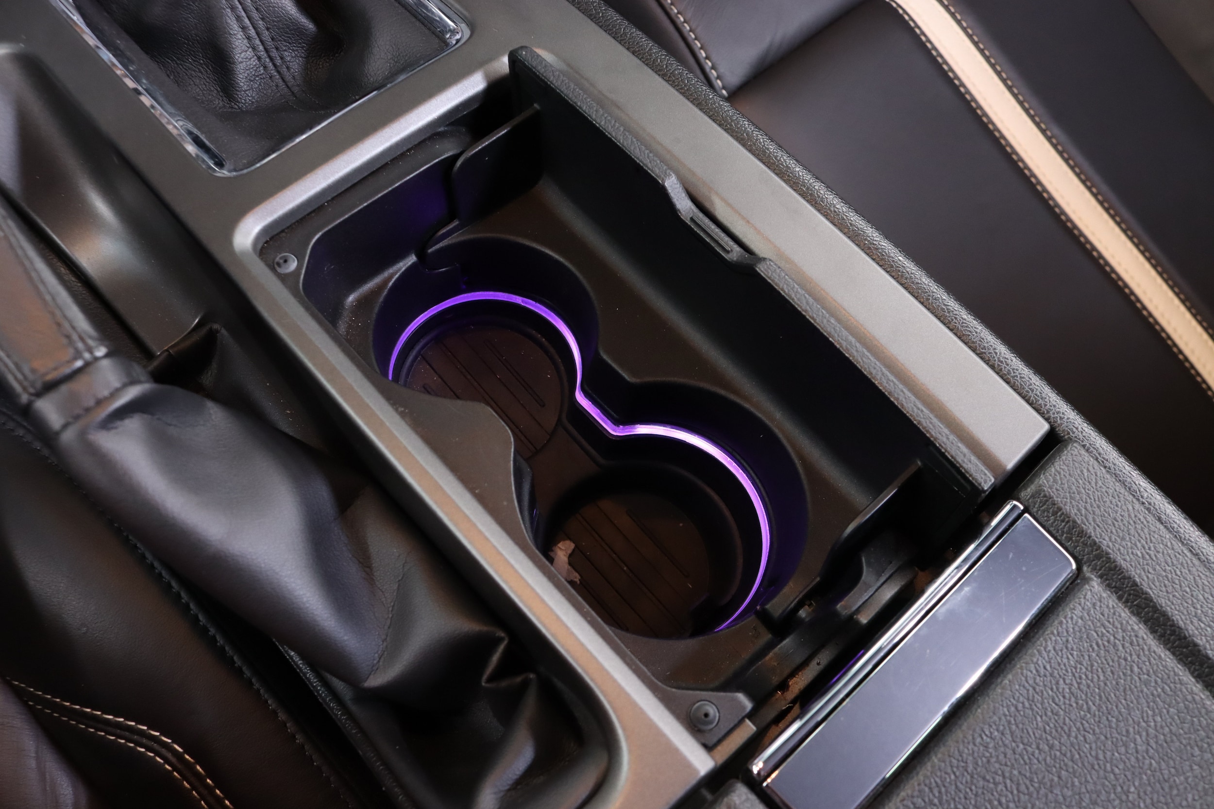 2011 Ford Mustang 16