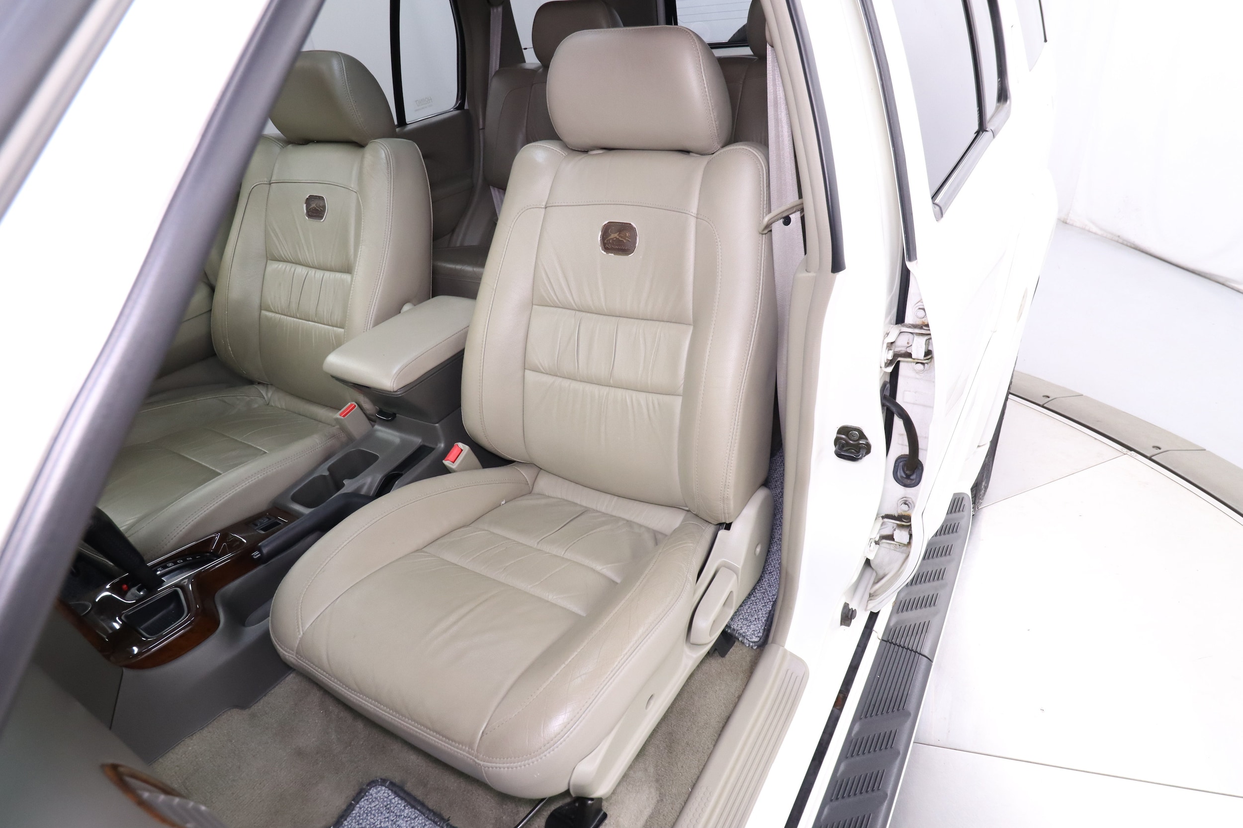 1999 Nissan Terrano Regulus 17