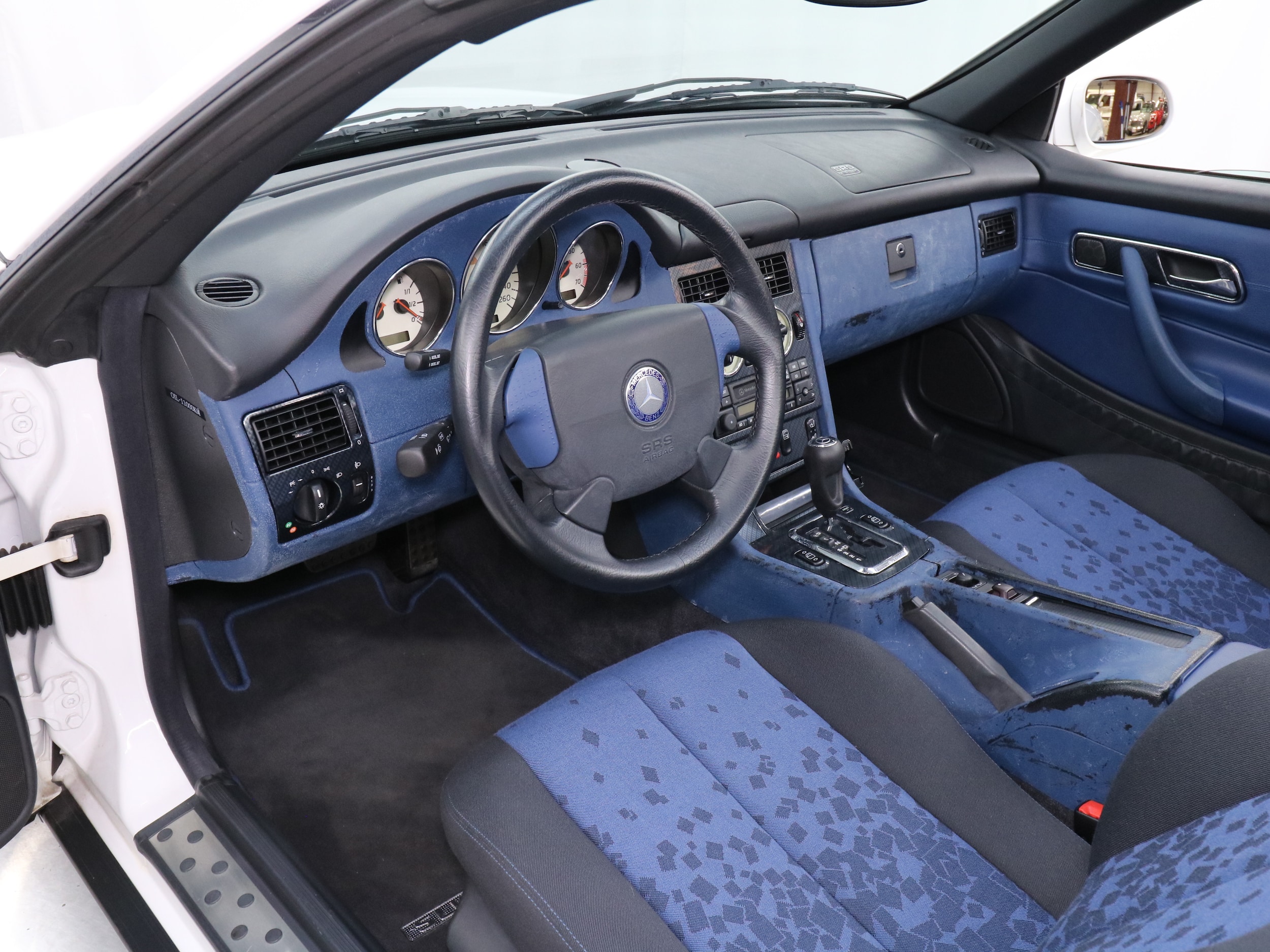1998 Mercedes-Benz SLK230 11