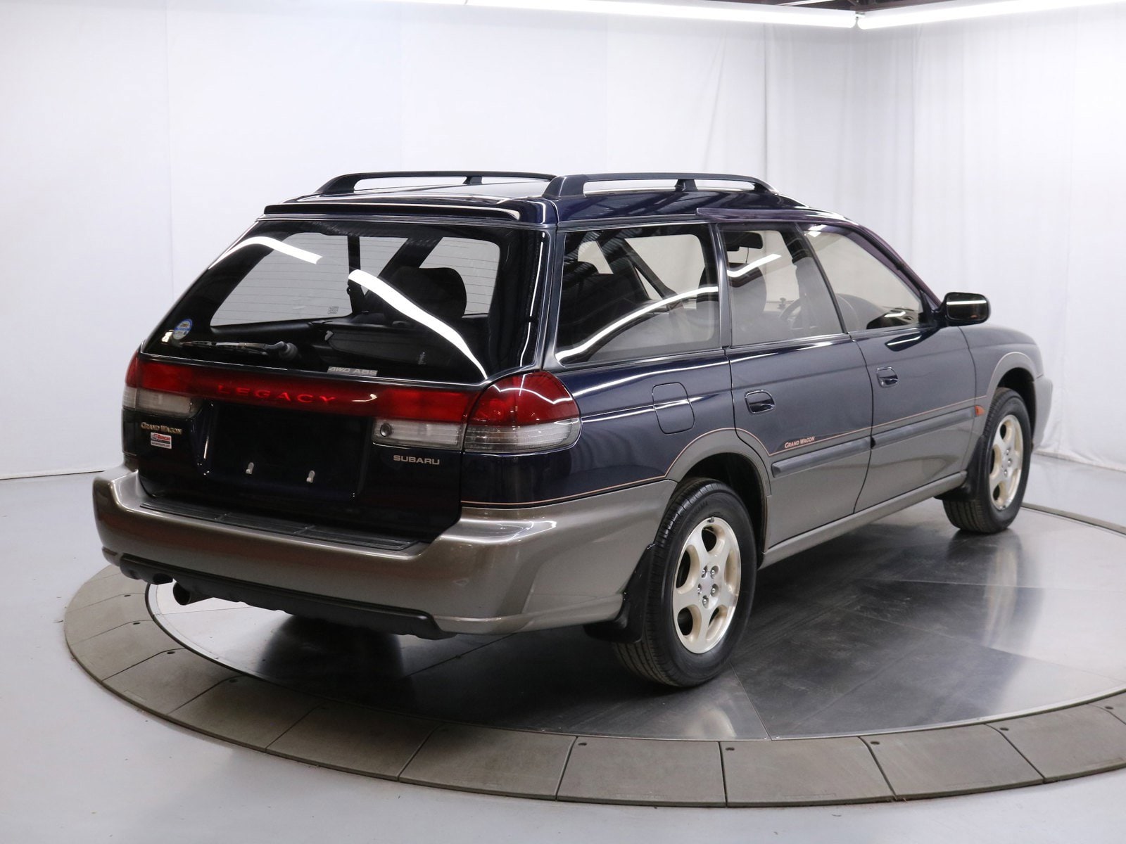 1996 Subaru Legacy 8