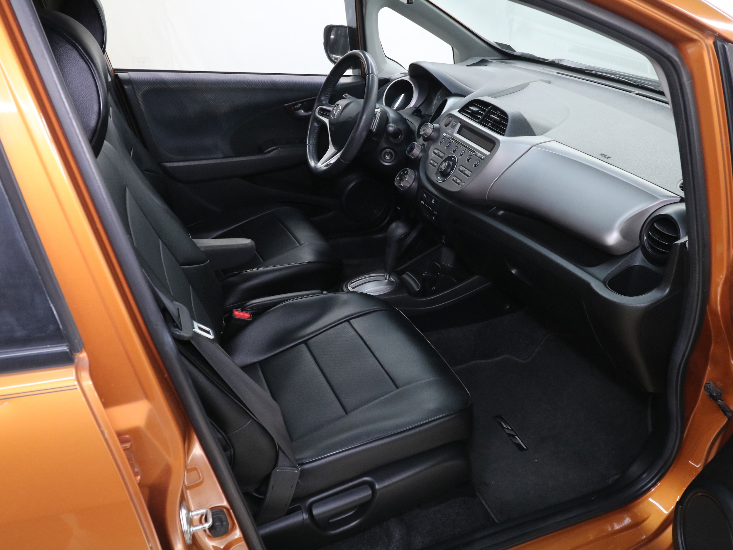 2010 Honda Fit 14